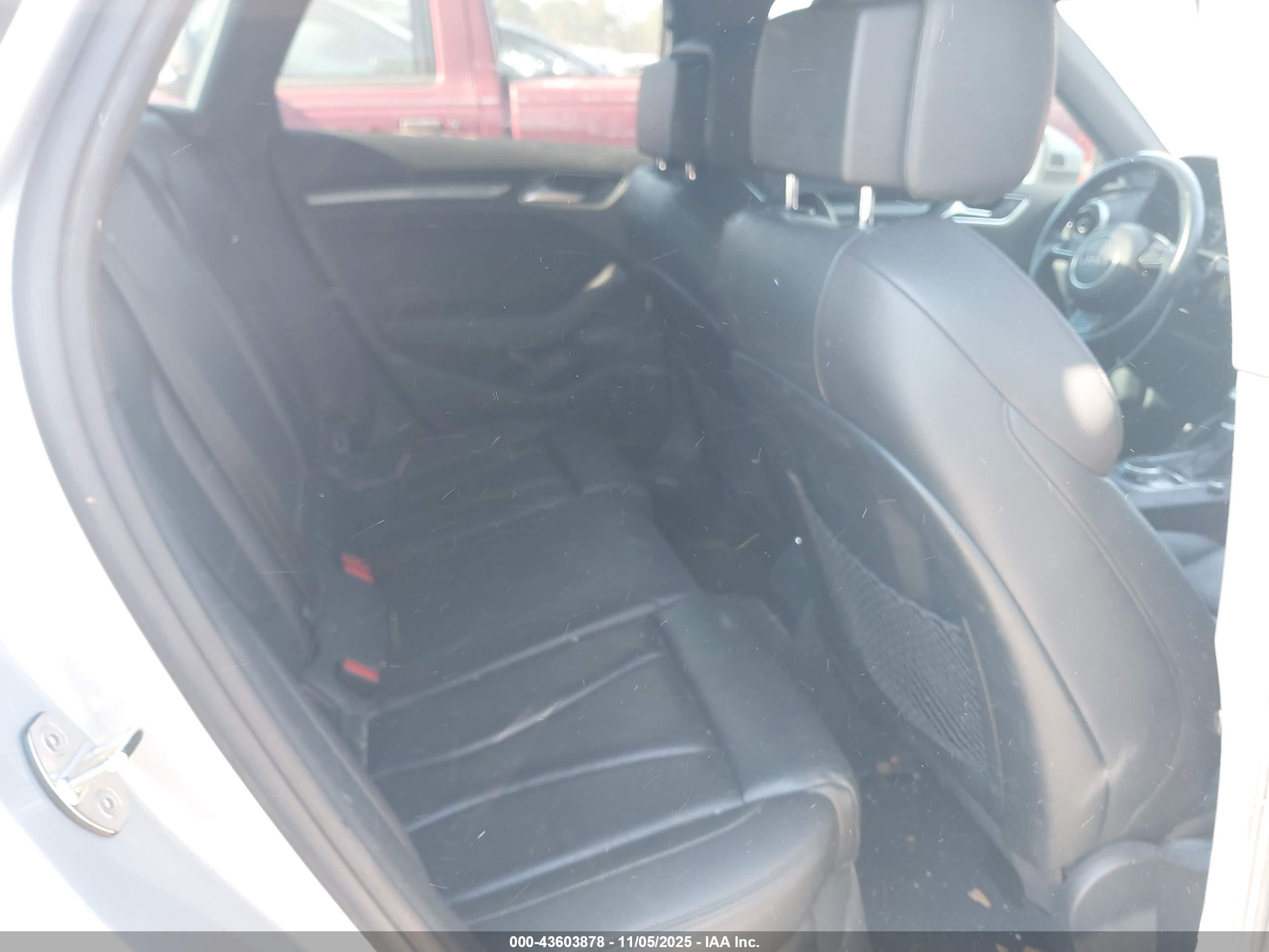 AUDI A3 image 8