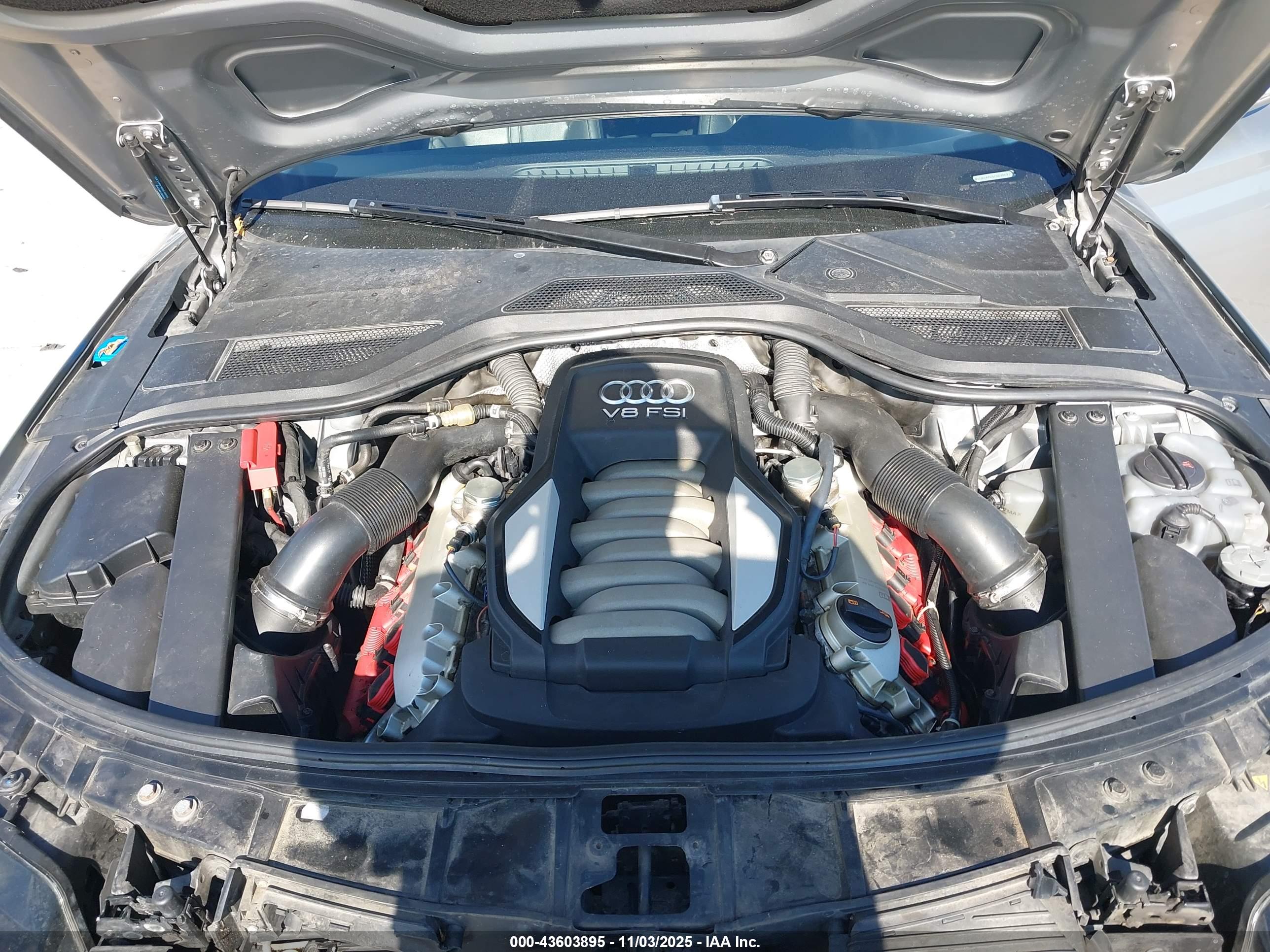 AUDI A8 image 10