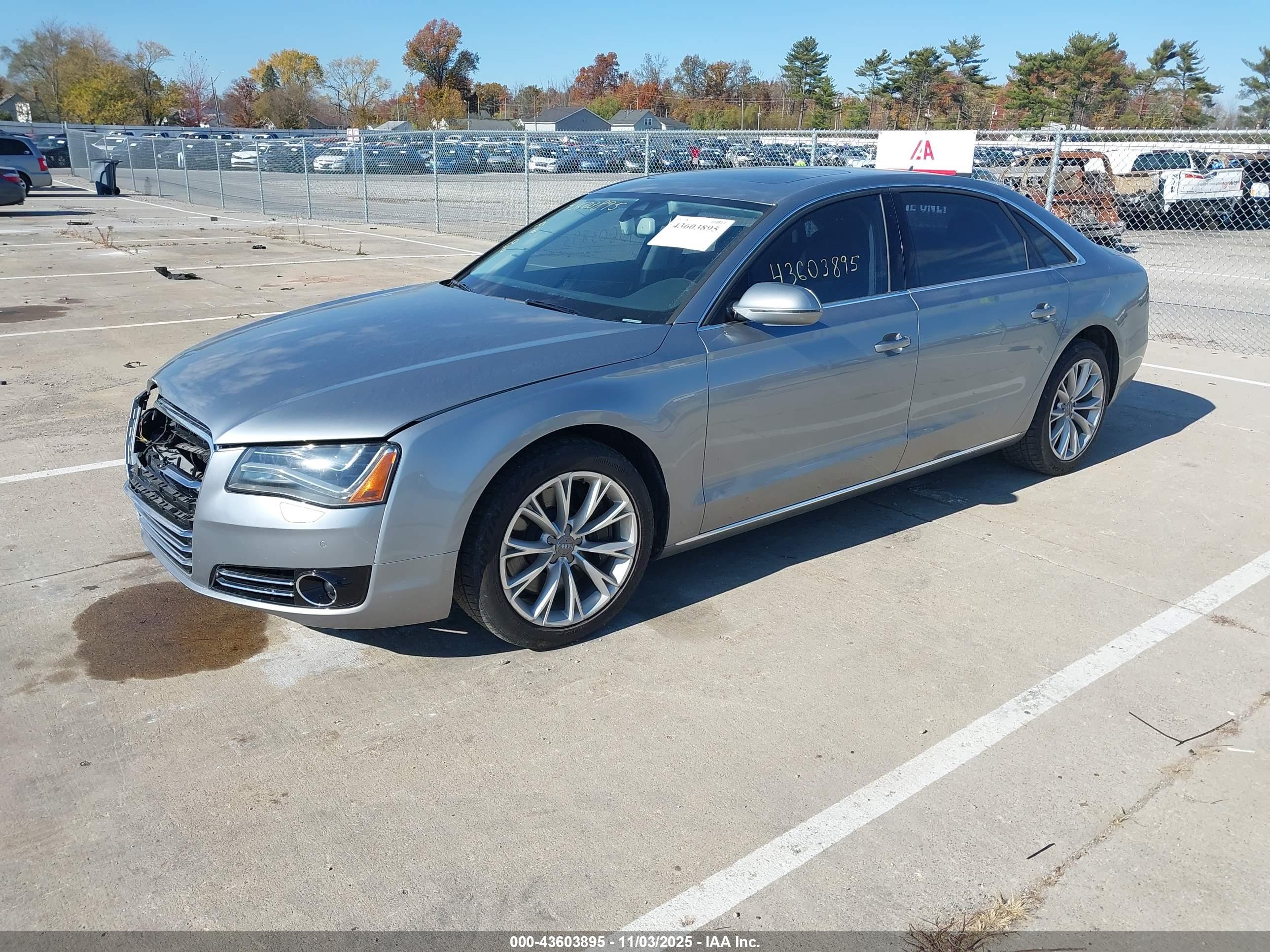 AUDI A8 image 2