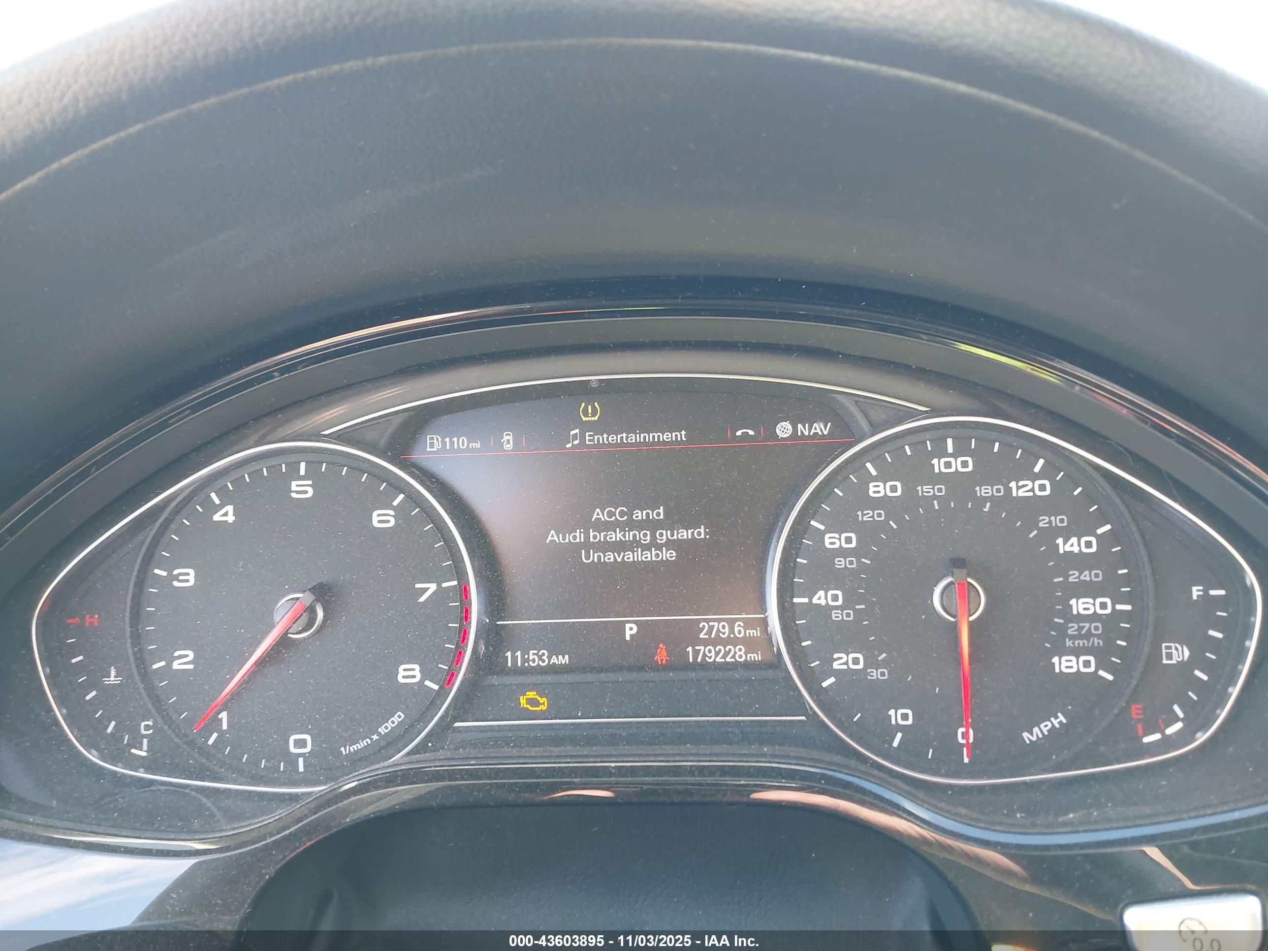 AUDI A8 image 7