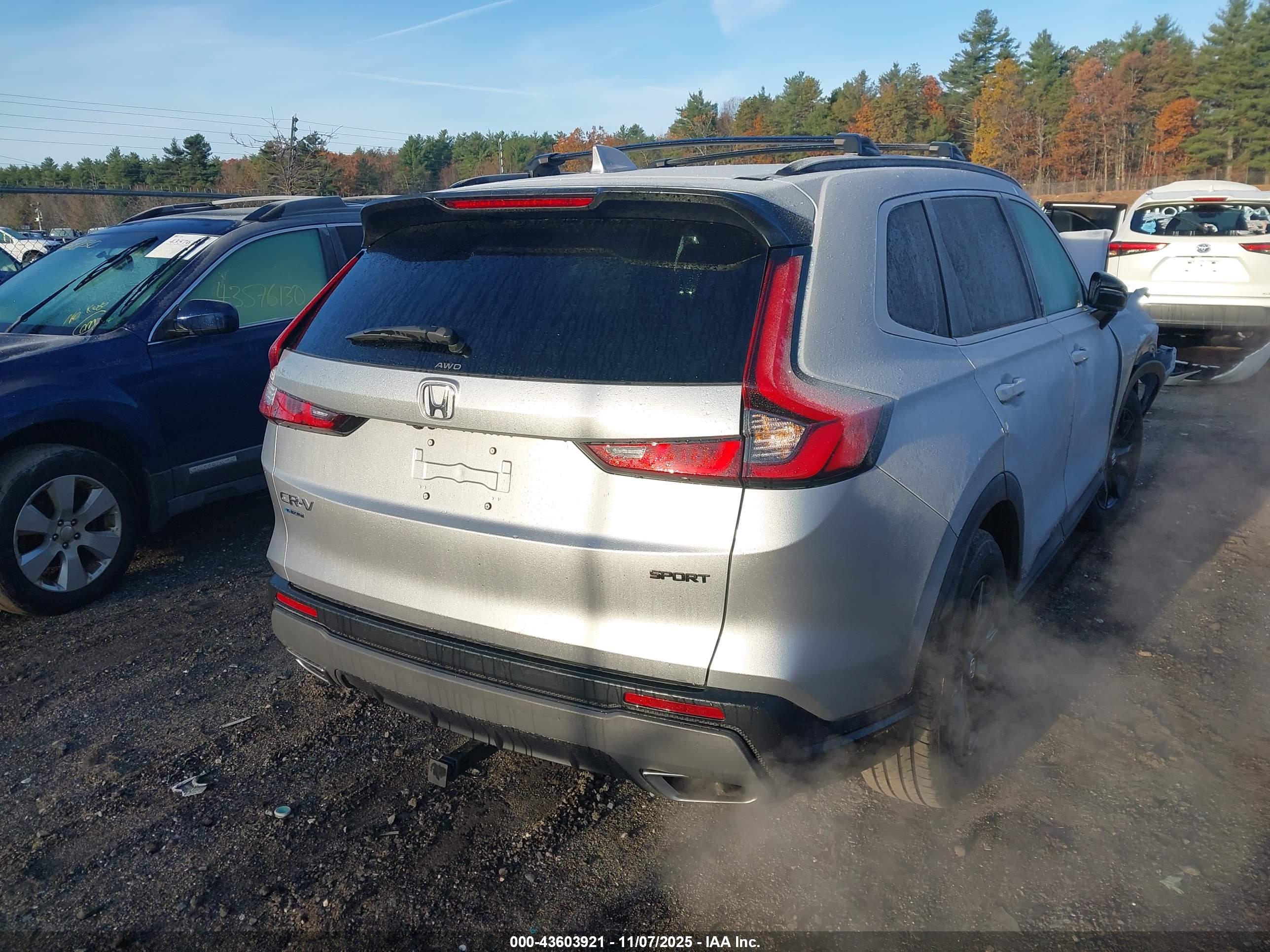 HONDA CR-V image 4