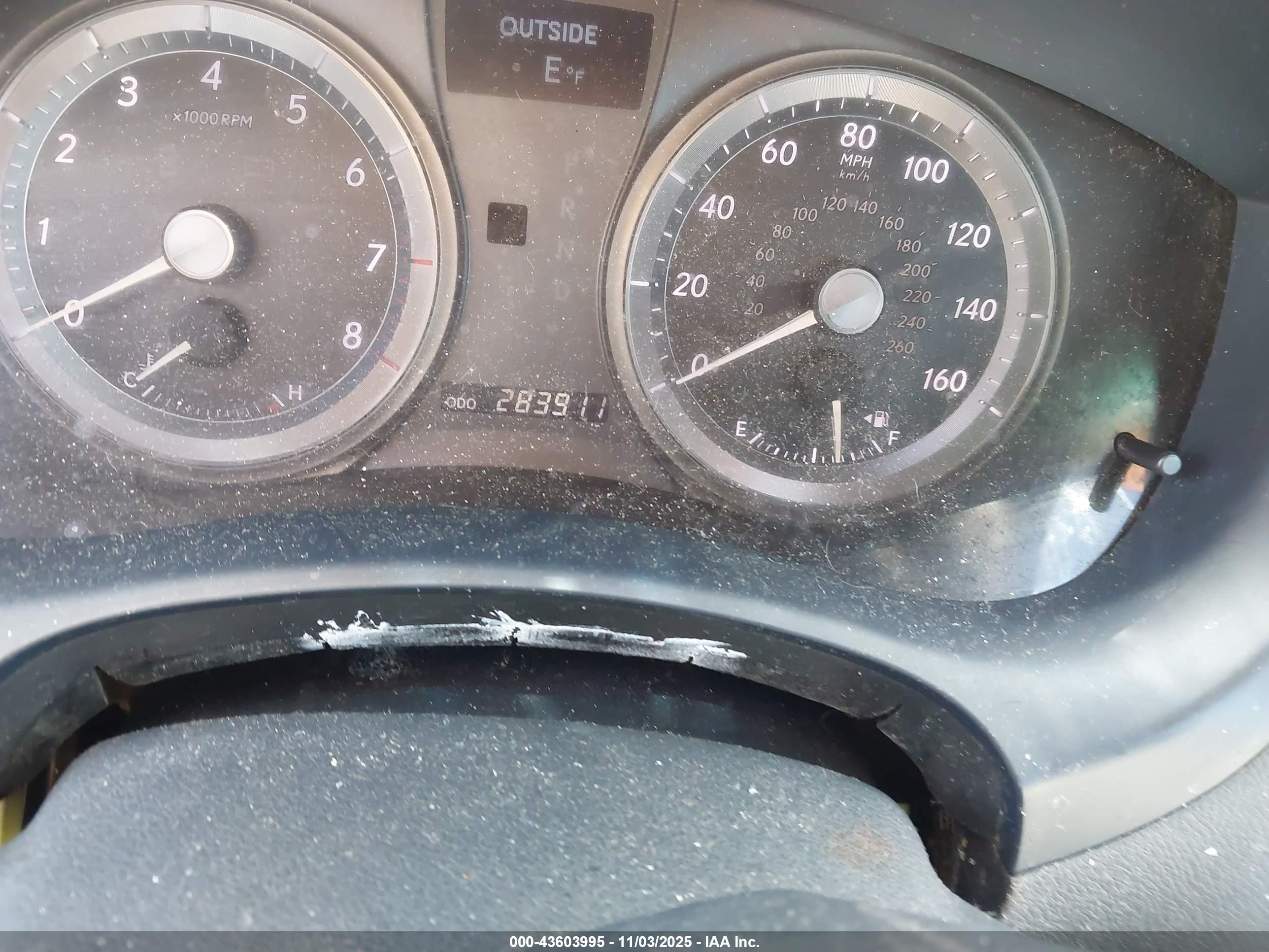 LEXUS ES image 7