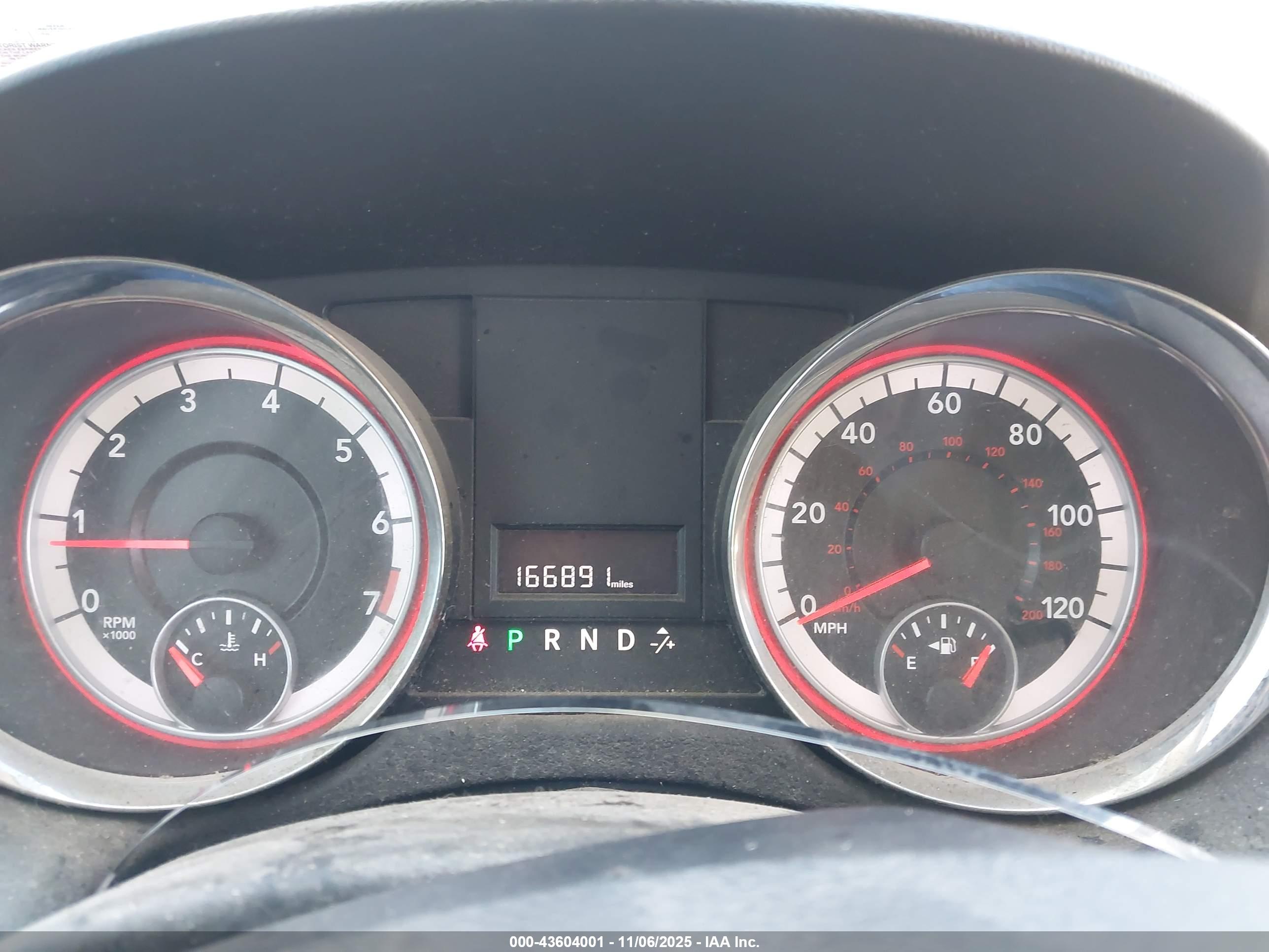 DODGE GRAND image 7
