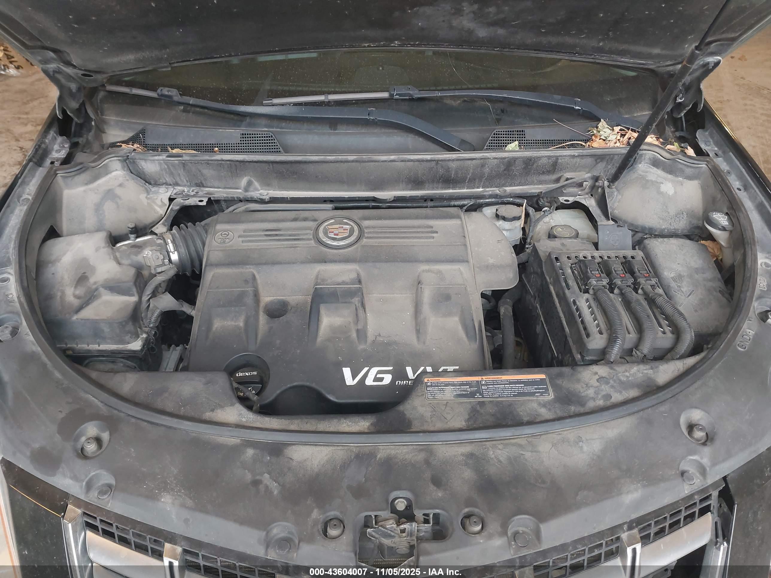 CADILLAC SRX image 10