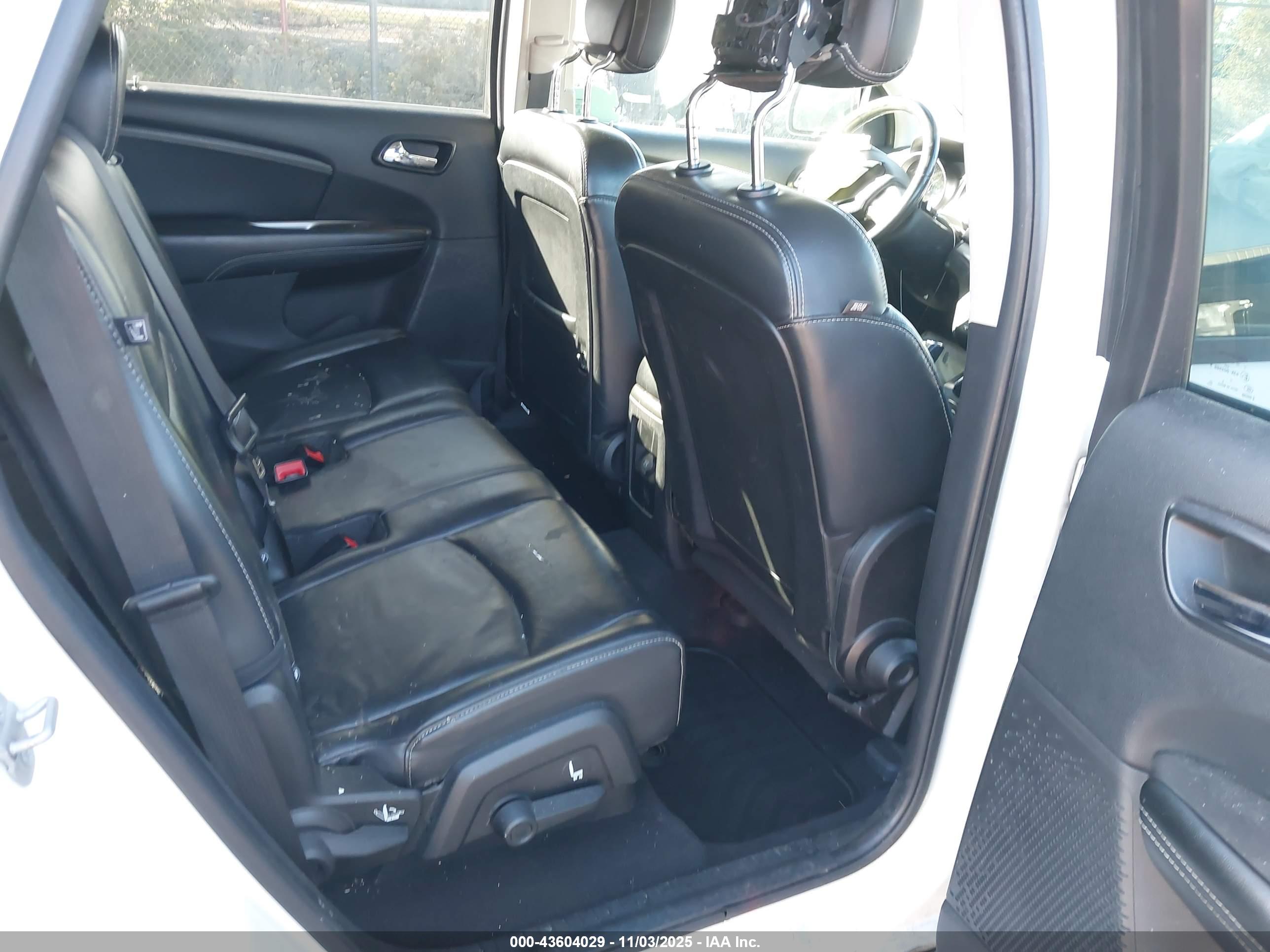 DODGE JOURNEY image 8