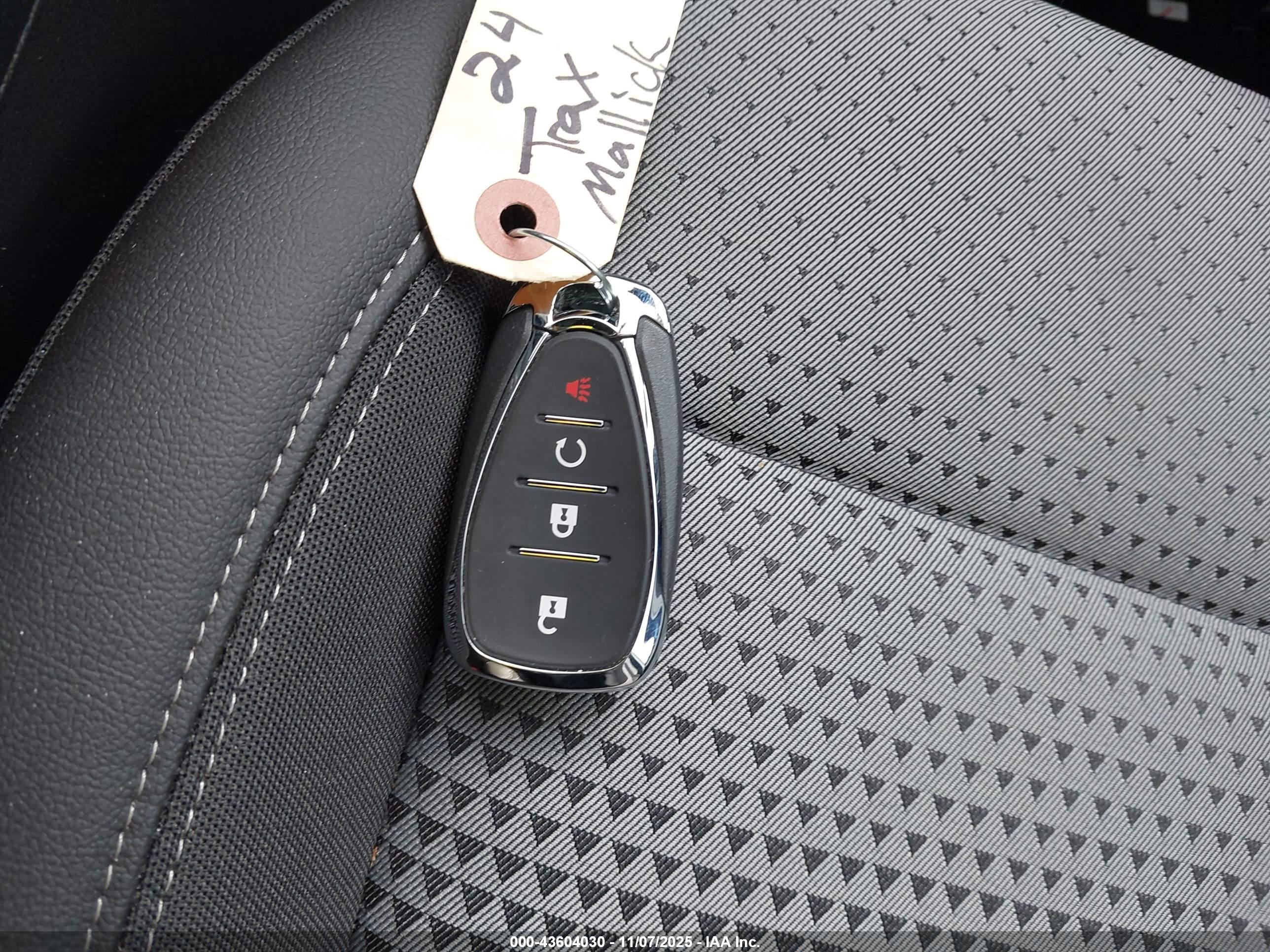 CHEVROLET TRAX image 11