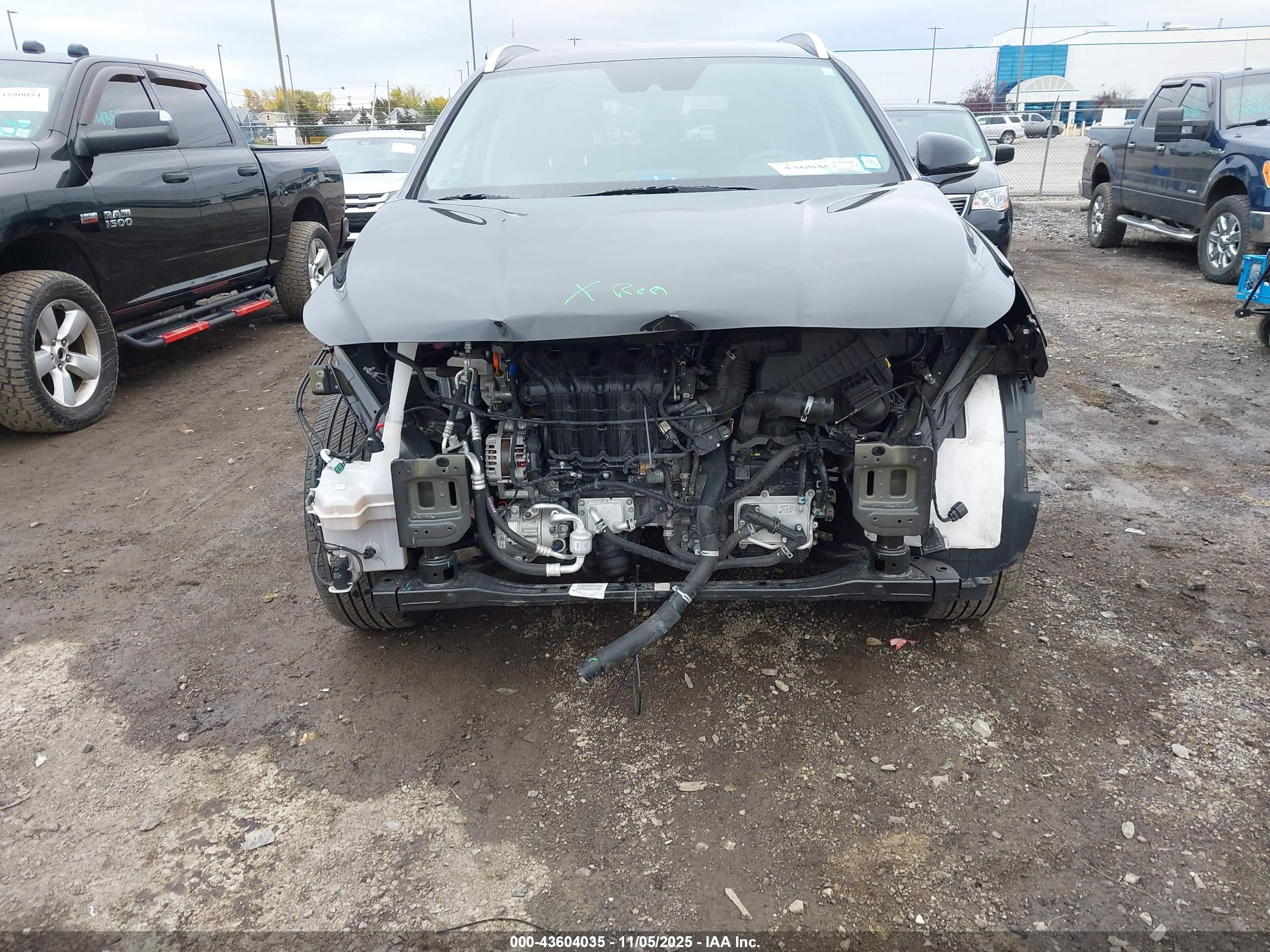 HYUNDAI SANTA image 6