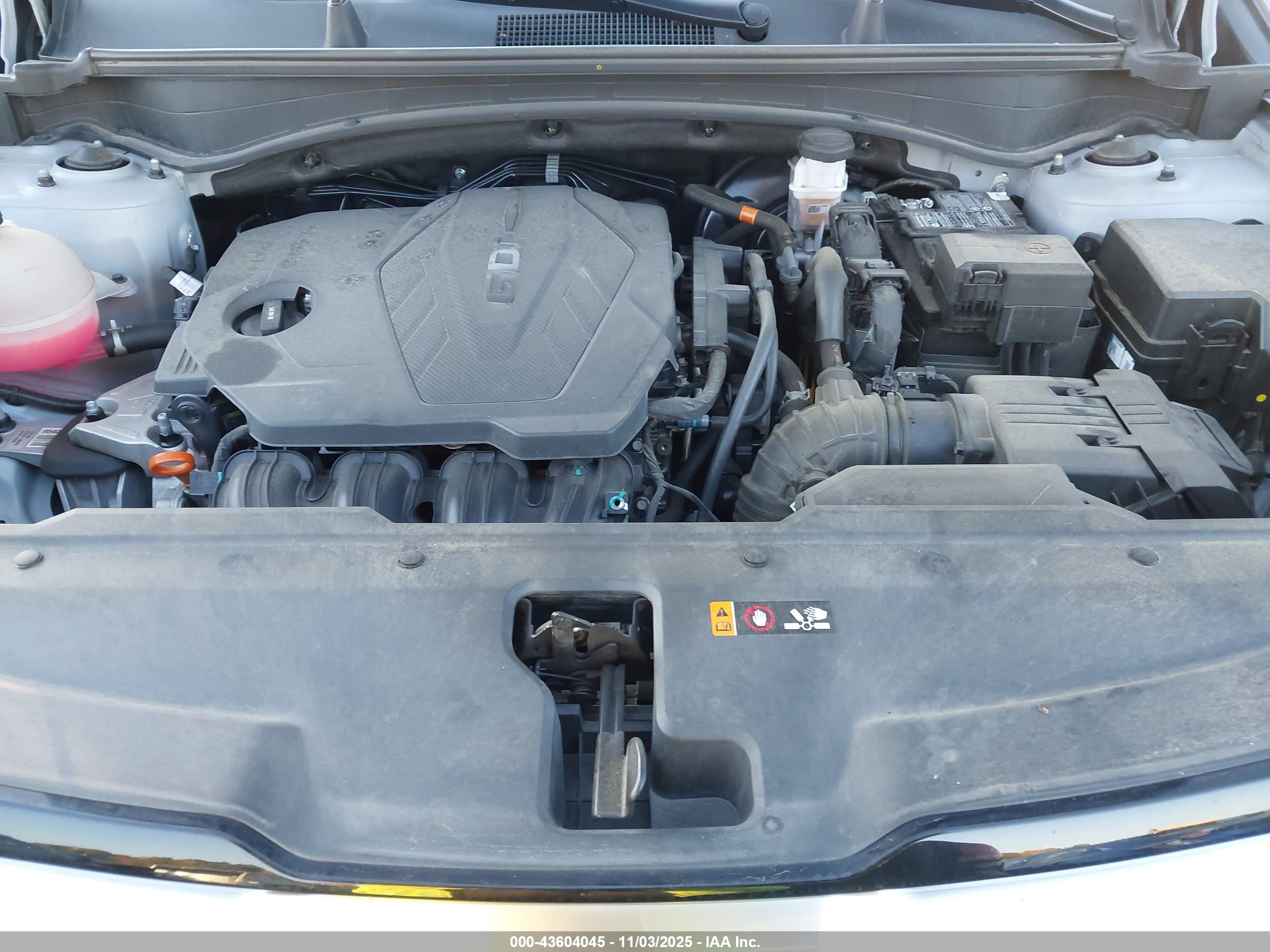 KIA SPORTAGE image 10