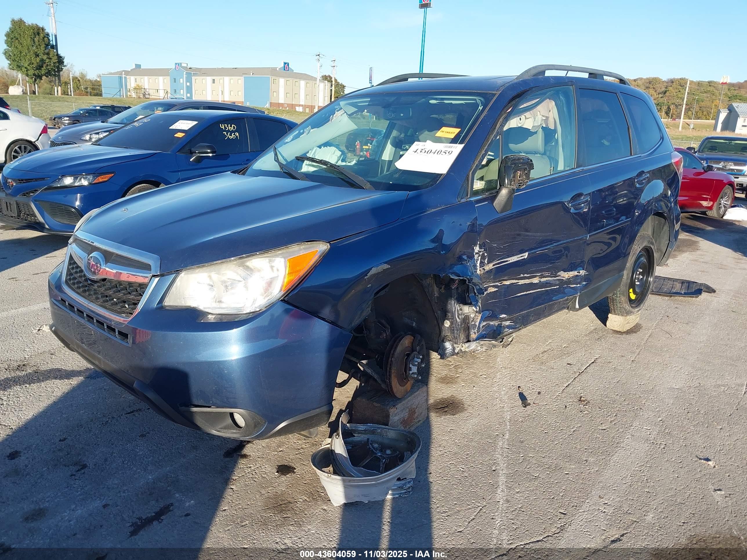 SUBARU FORESTER image 2