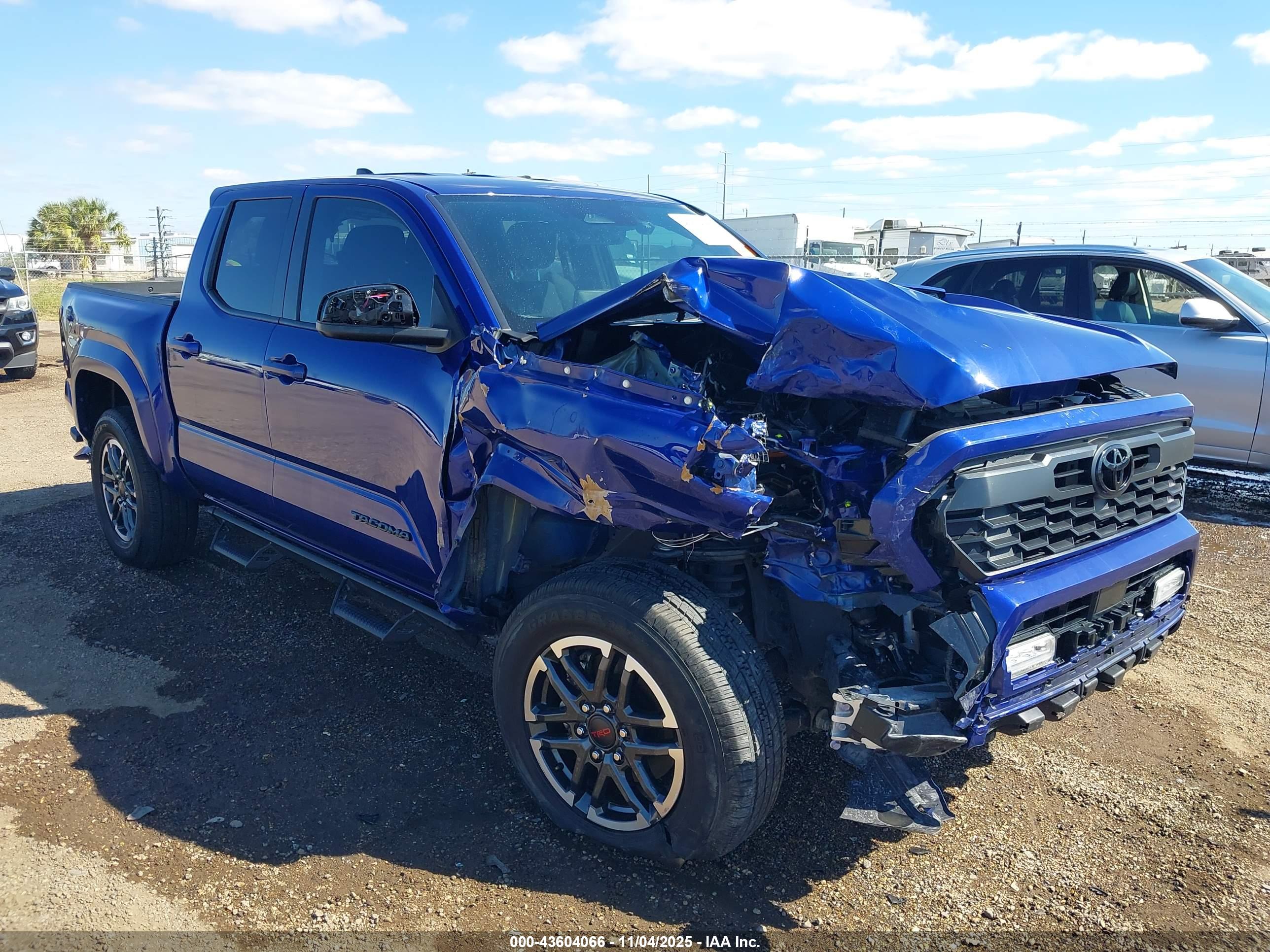 TOYOTA TACOMA image 6