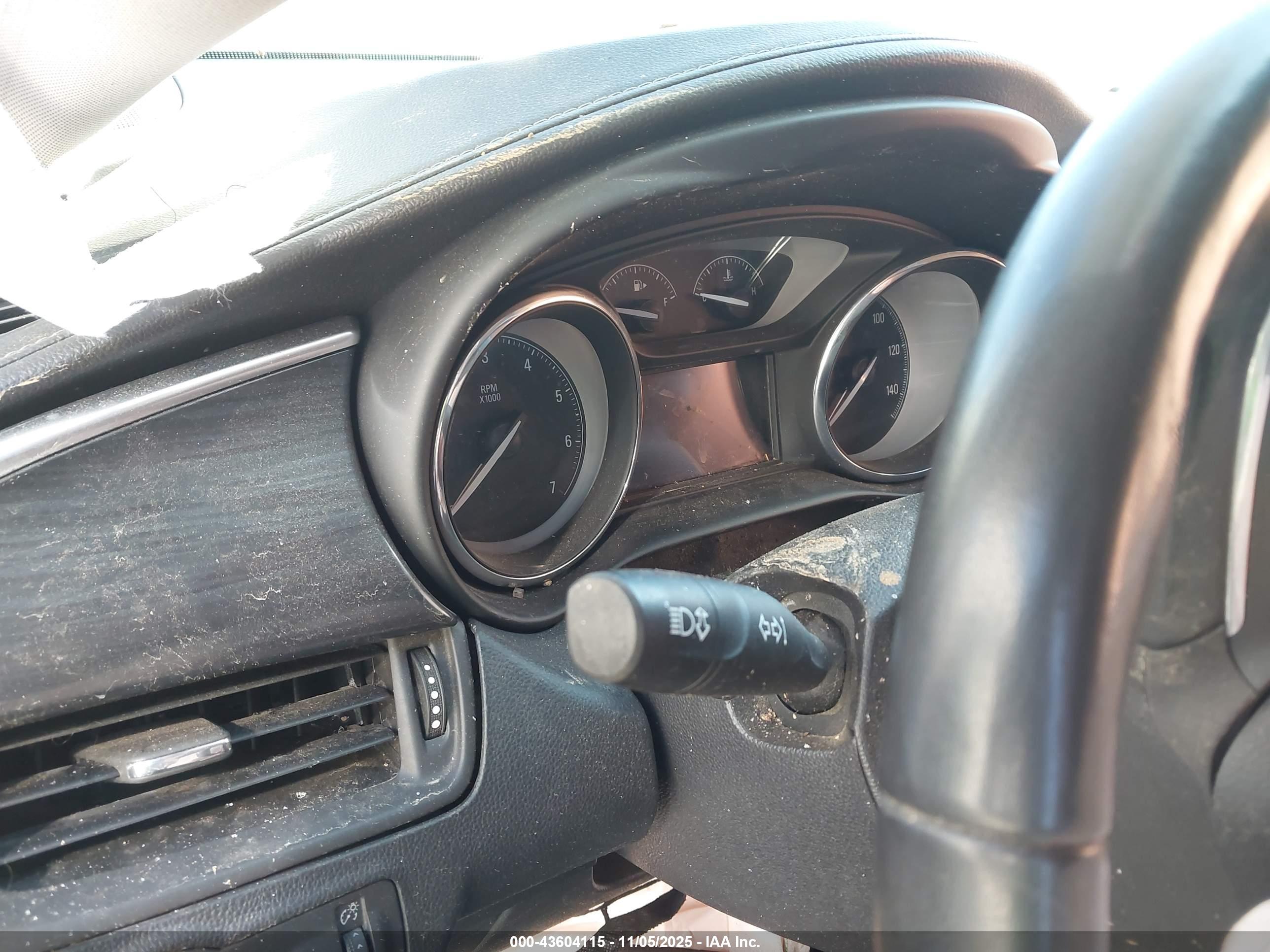 BUICK ENVISION image 7