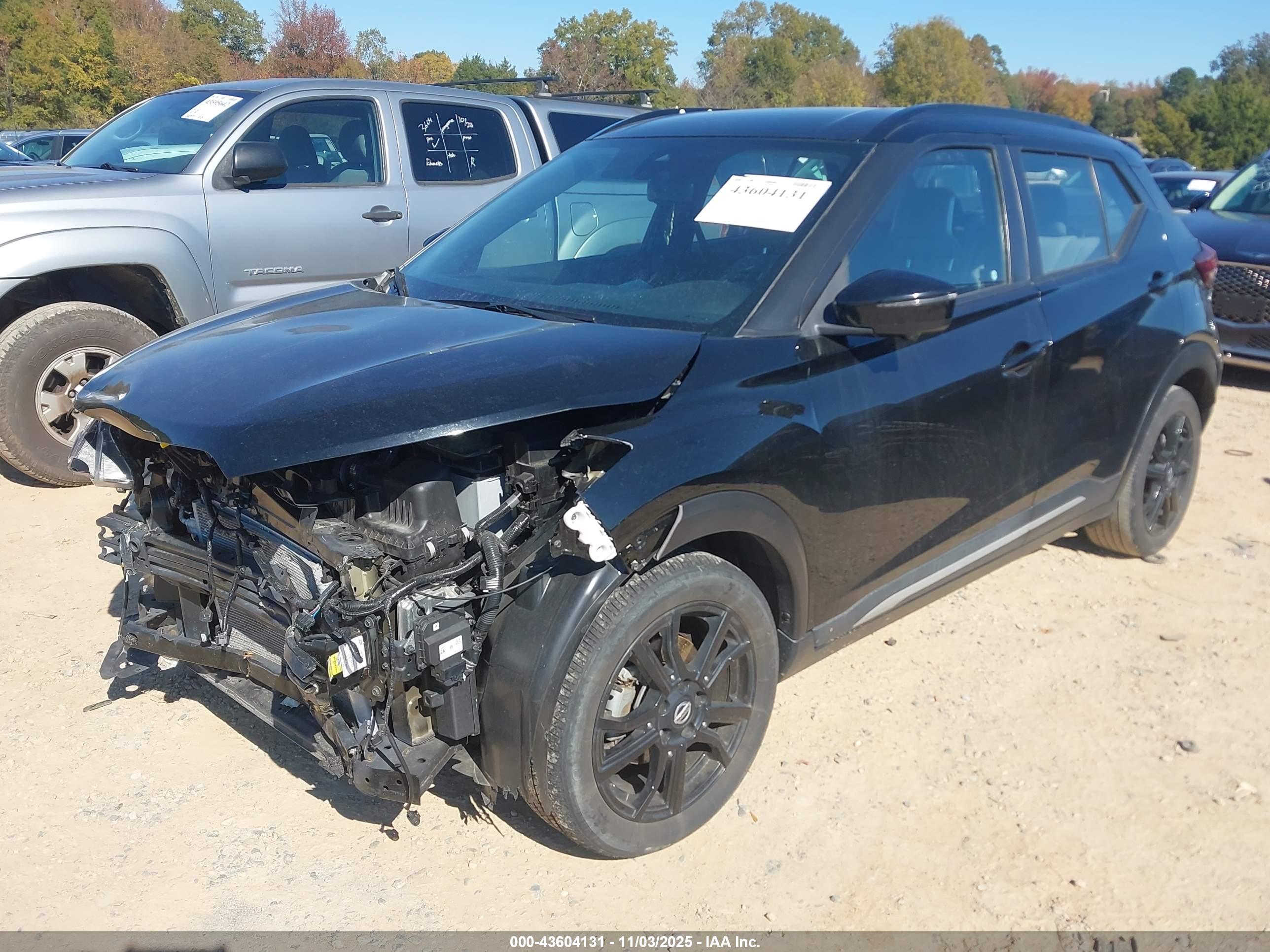 NISSAN KICKS image 2