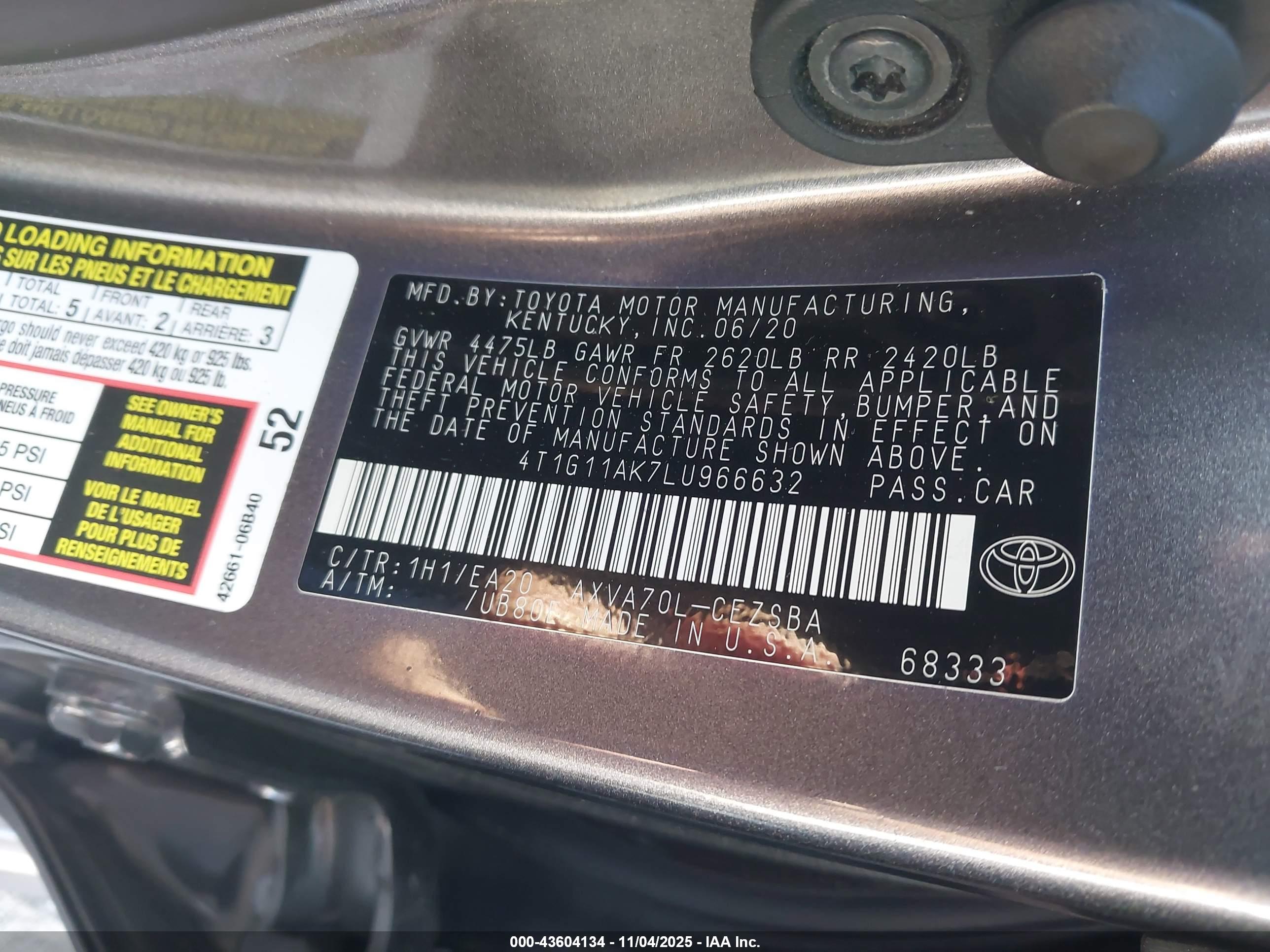 TOYOTA CAMRY image 9