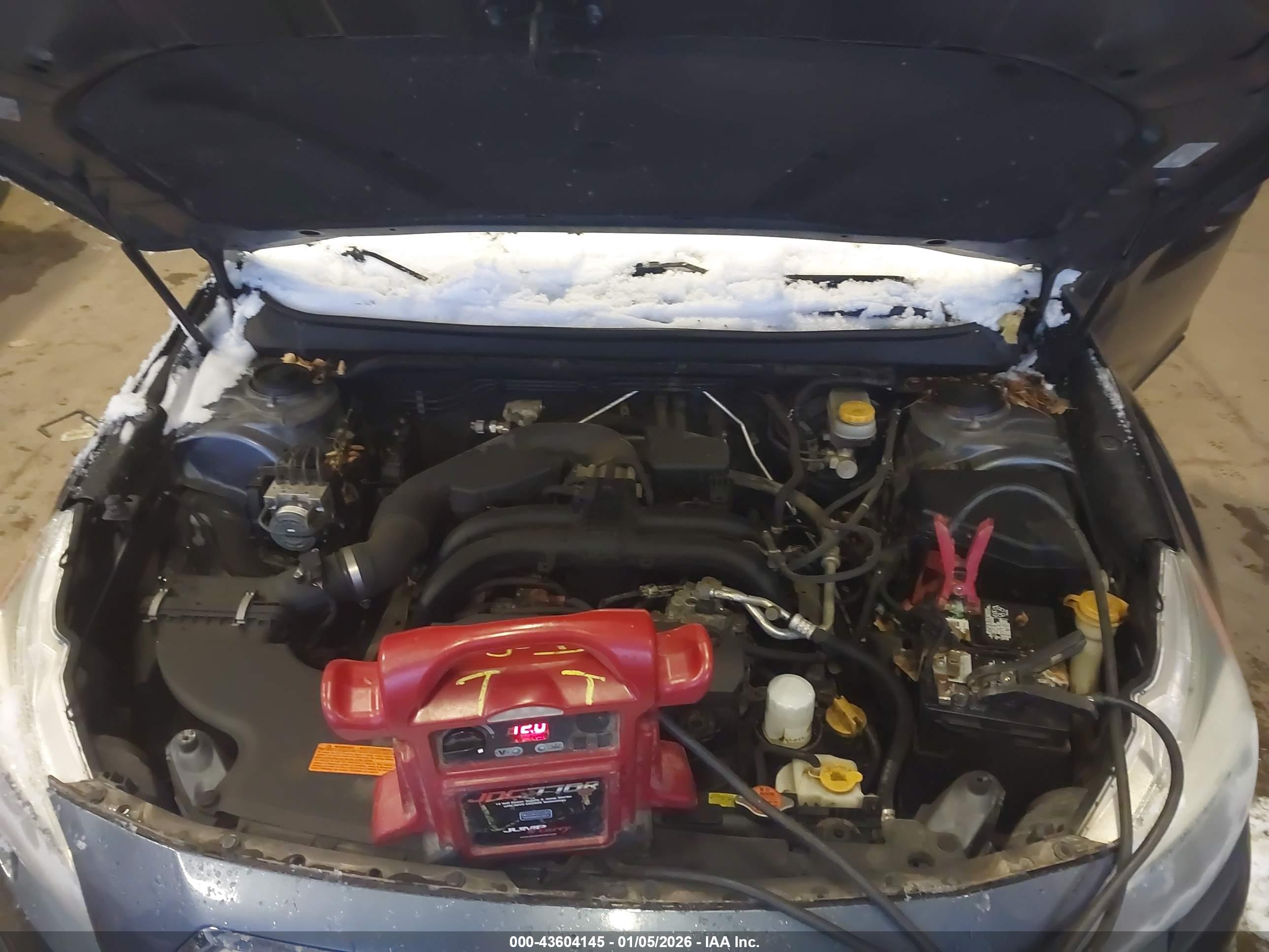 SUBARU OUTBACK image 10