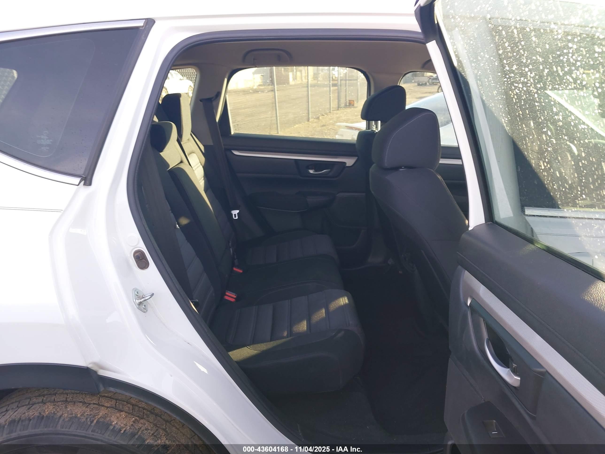 HONDA CR-V image 8
