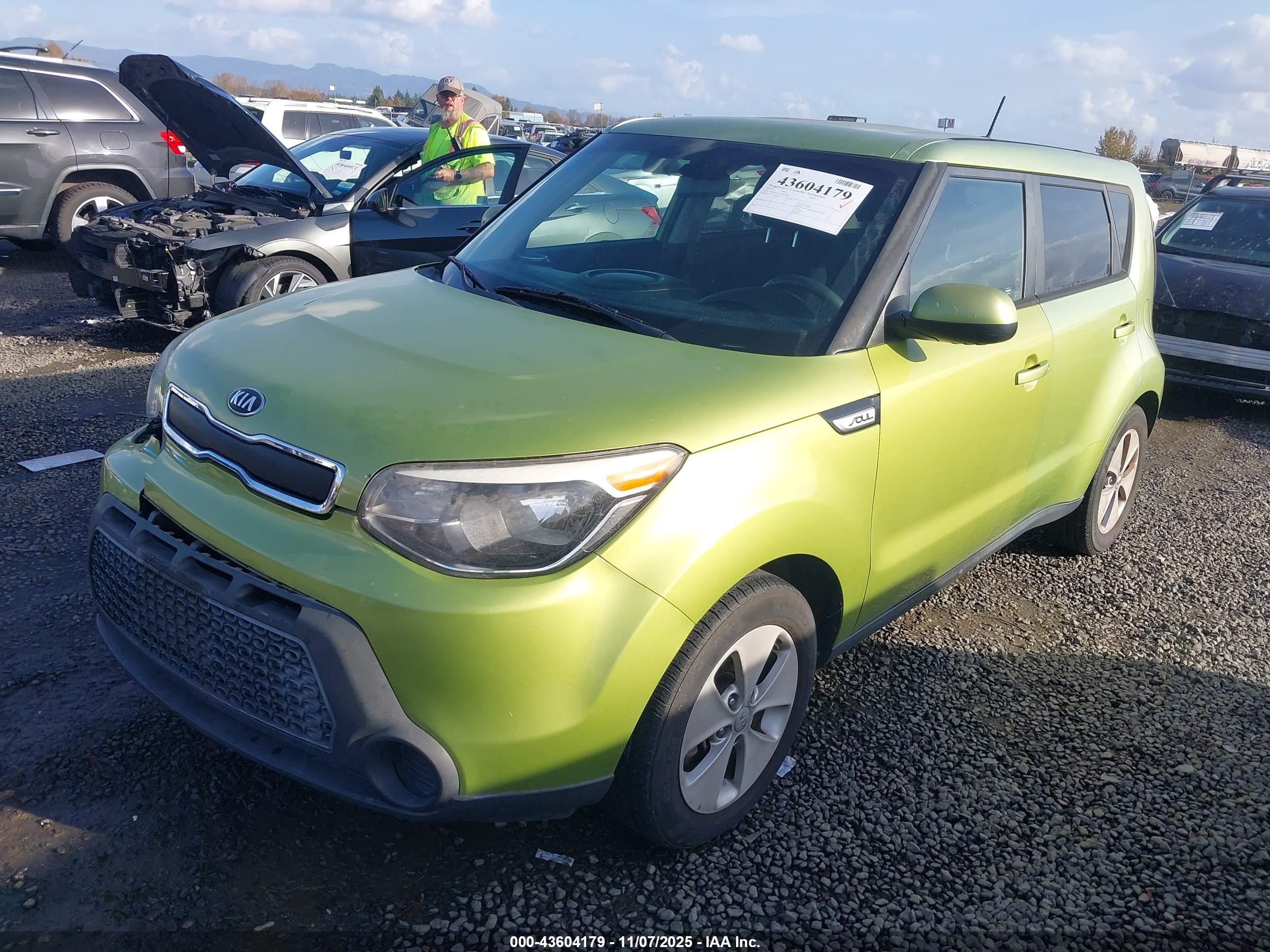 KIA SOUL image 2