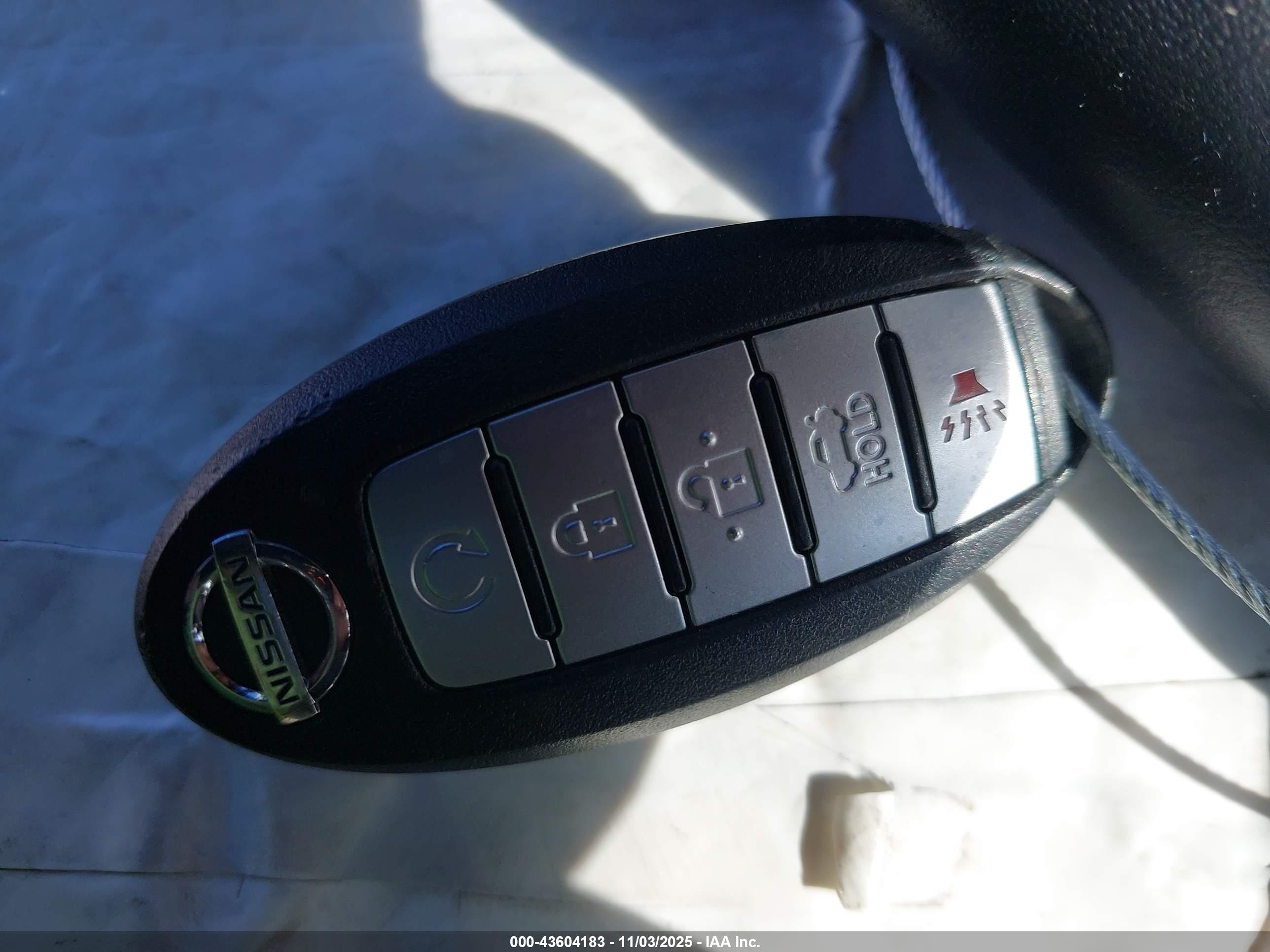 NISSAN ALTIMA image 11