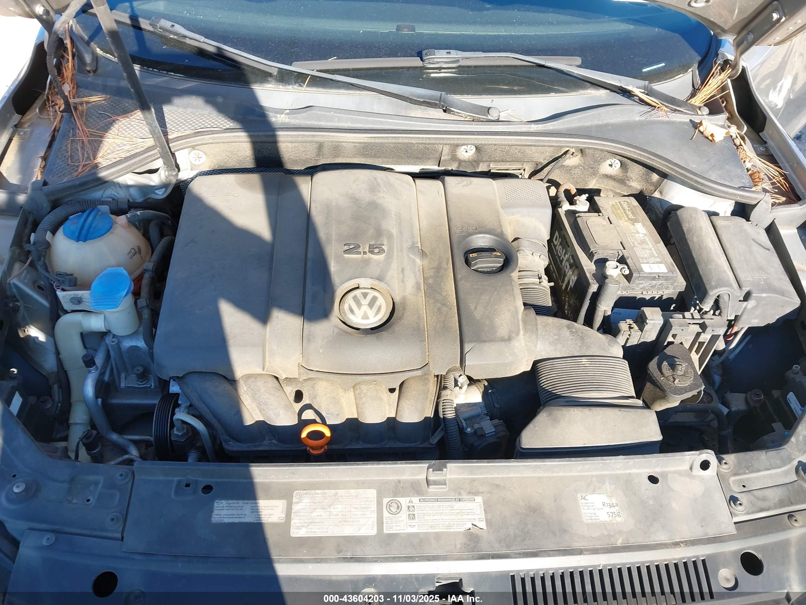 VOLKSWAGEN PASSAT image 10