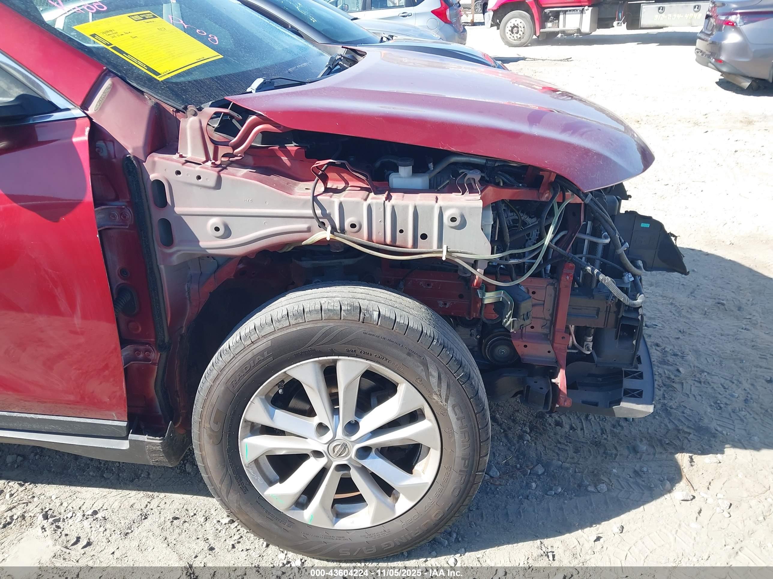 NISSAN ROGUE image 6