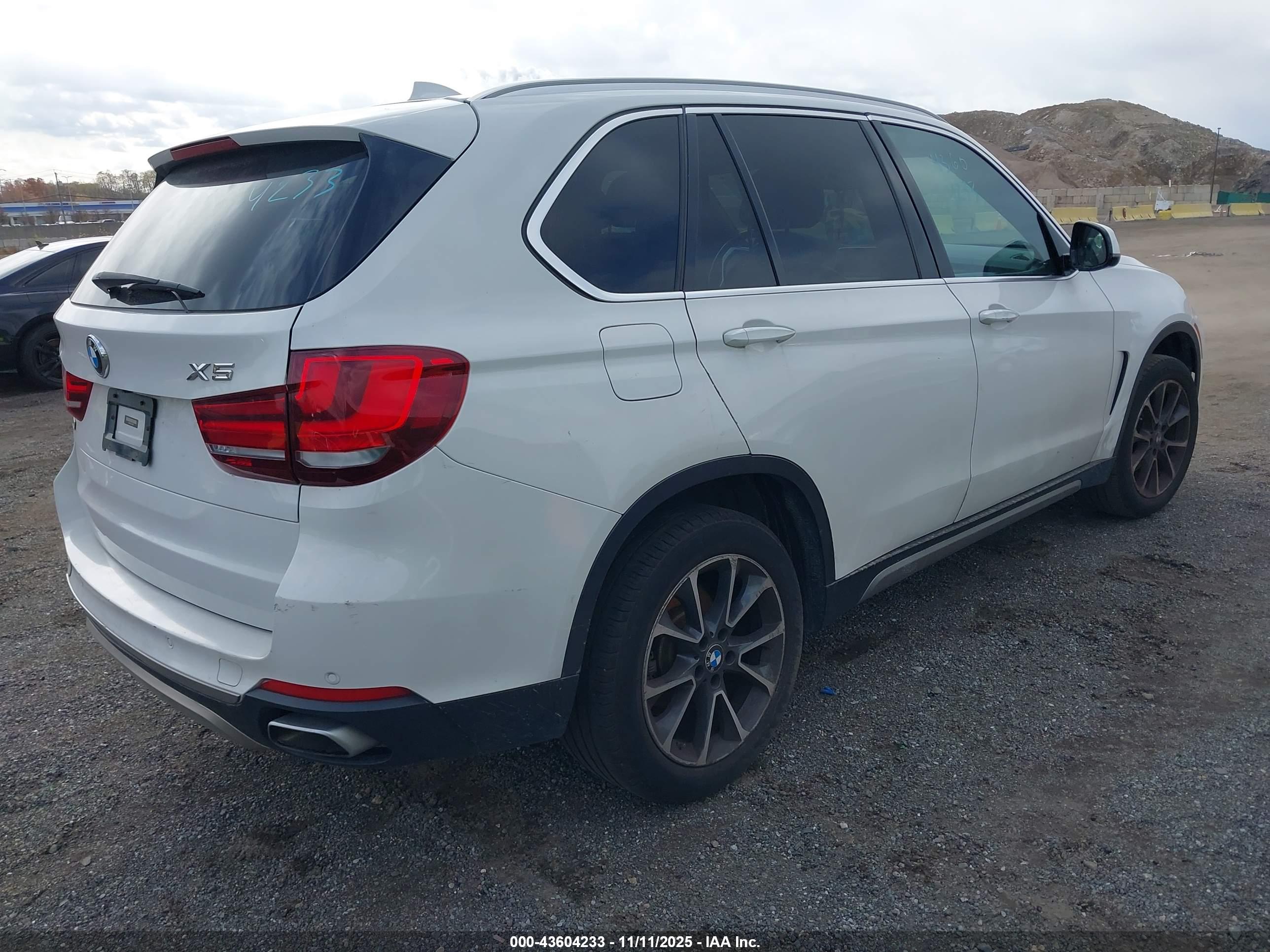 BMW X5 image 4