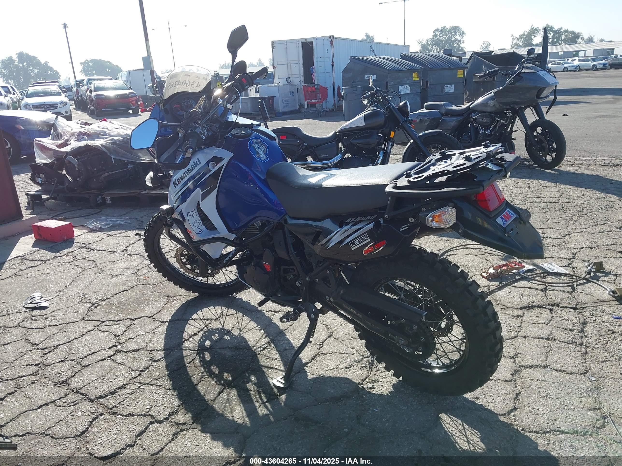 KAWASAKI KL650 image 3