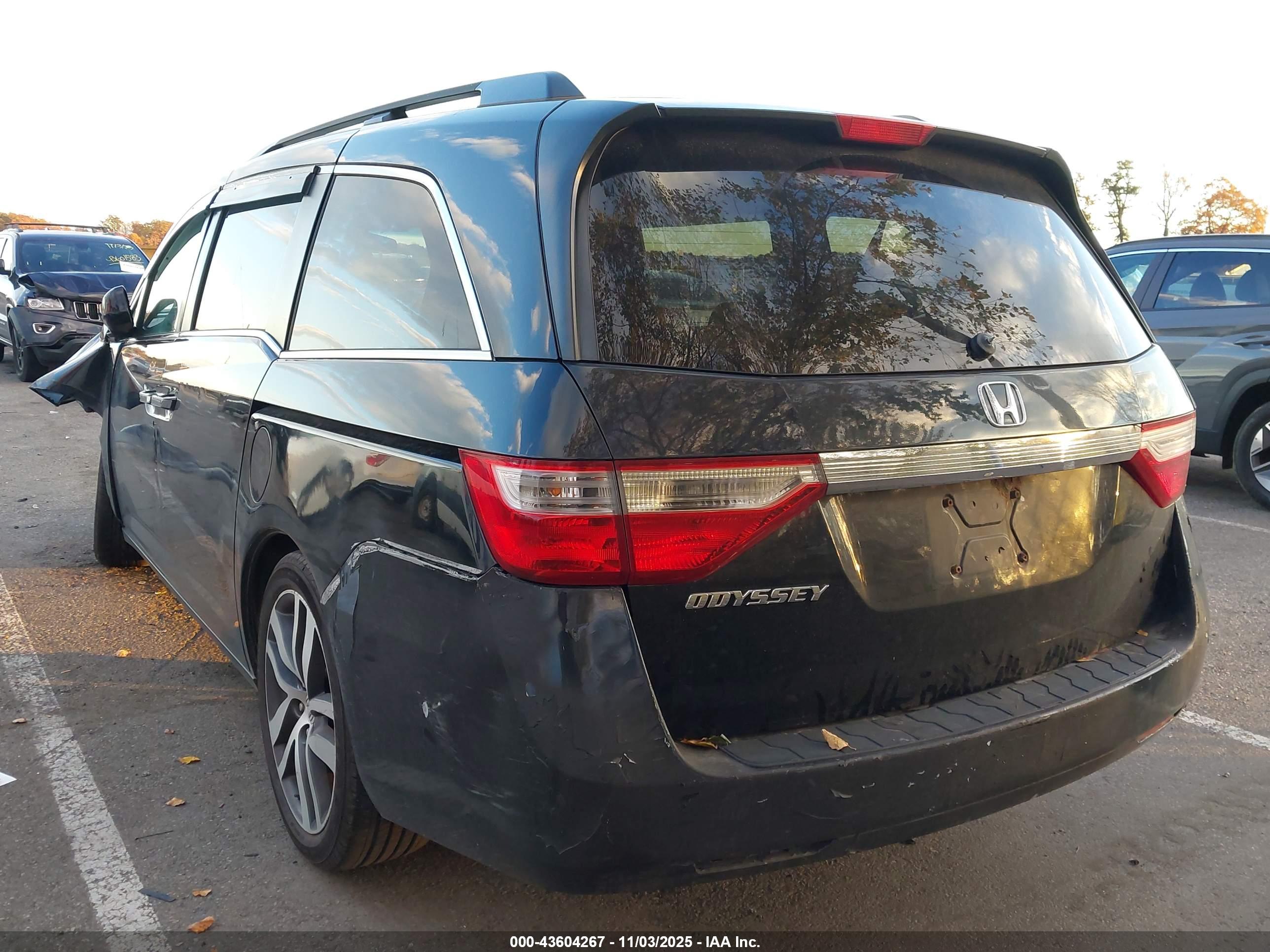HONDA ODYSSEY image 3