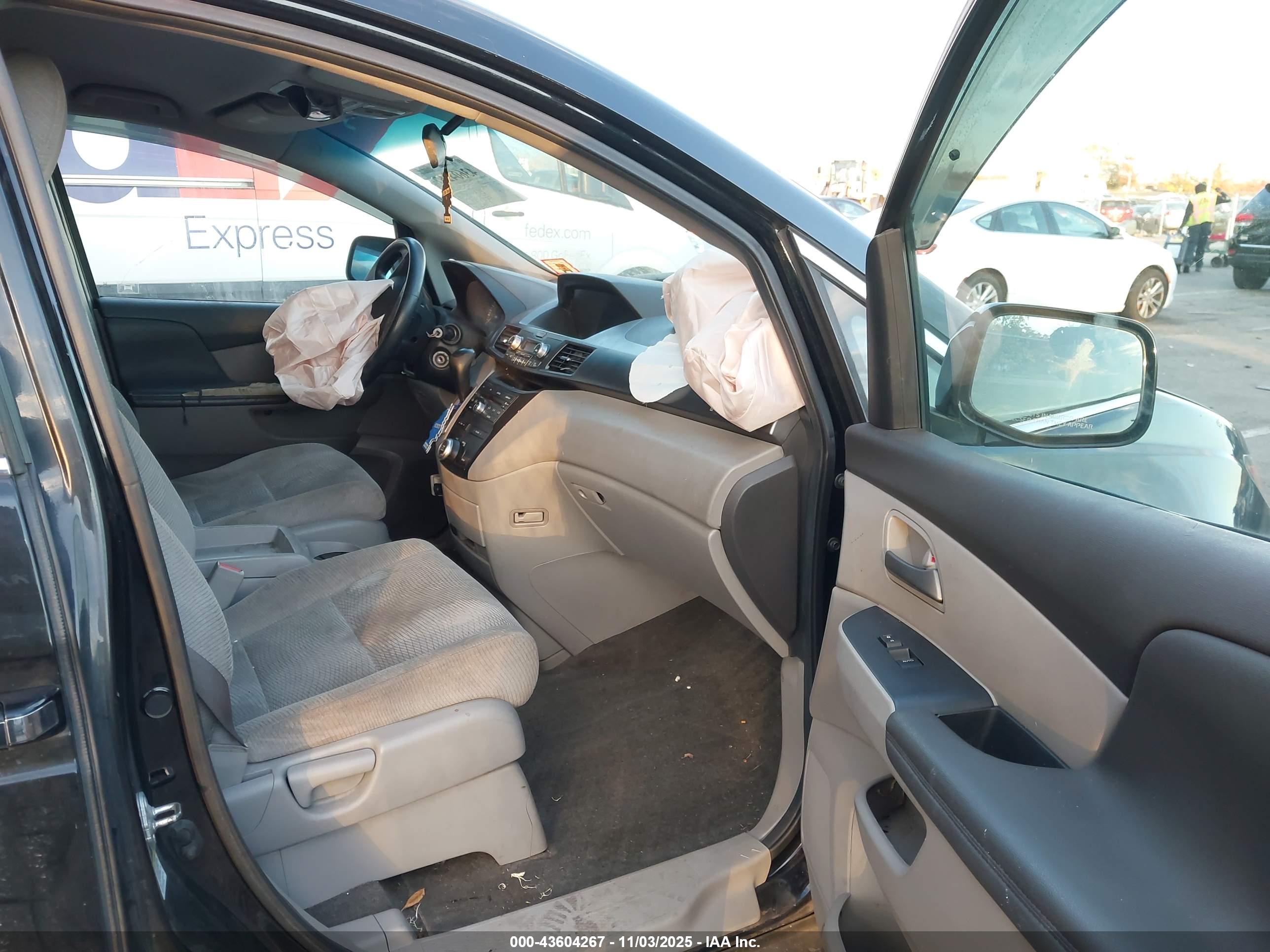 HONDA ODYSSEY image 5