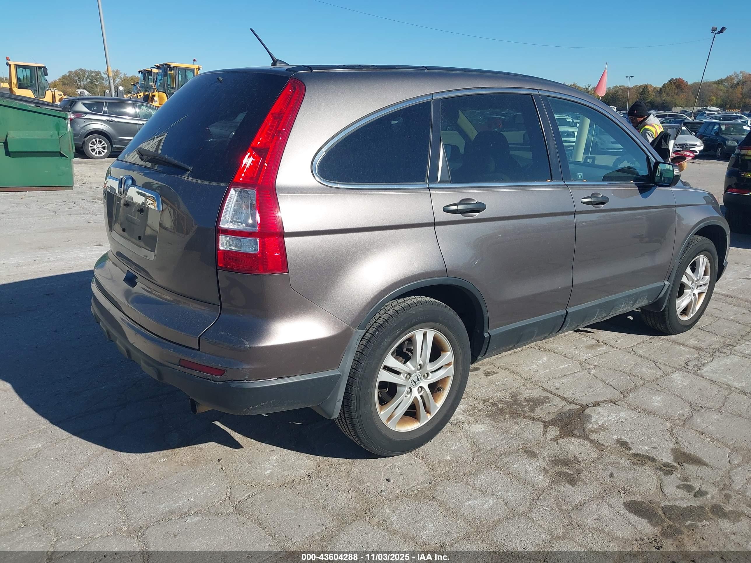 HONDA CR-V image 4