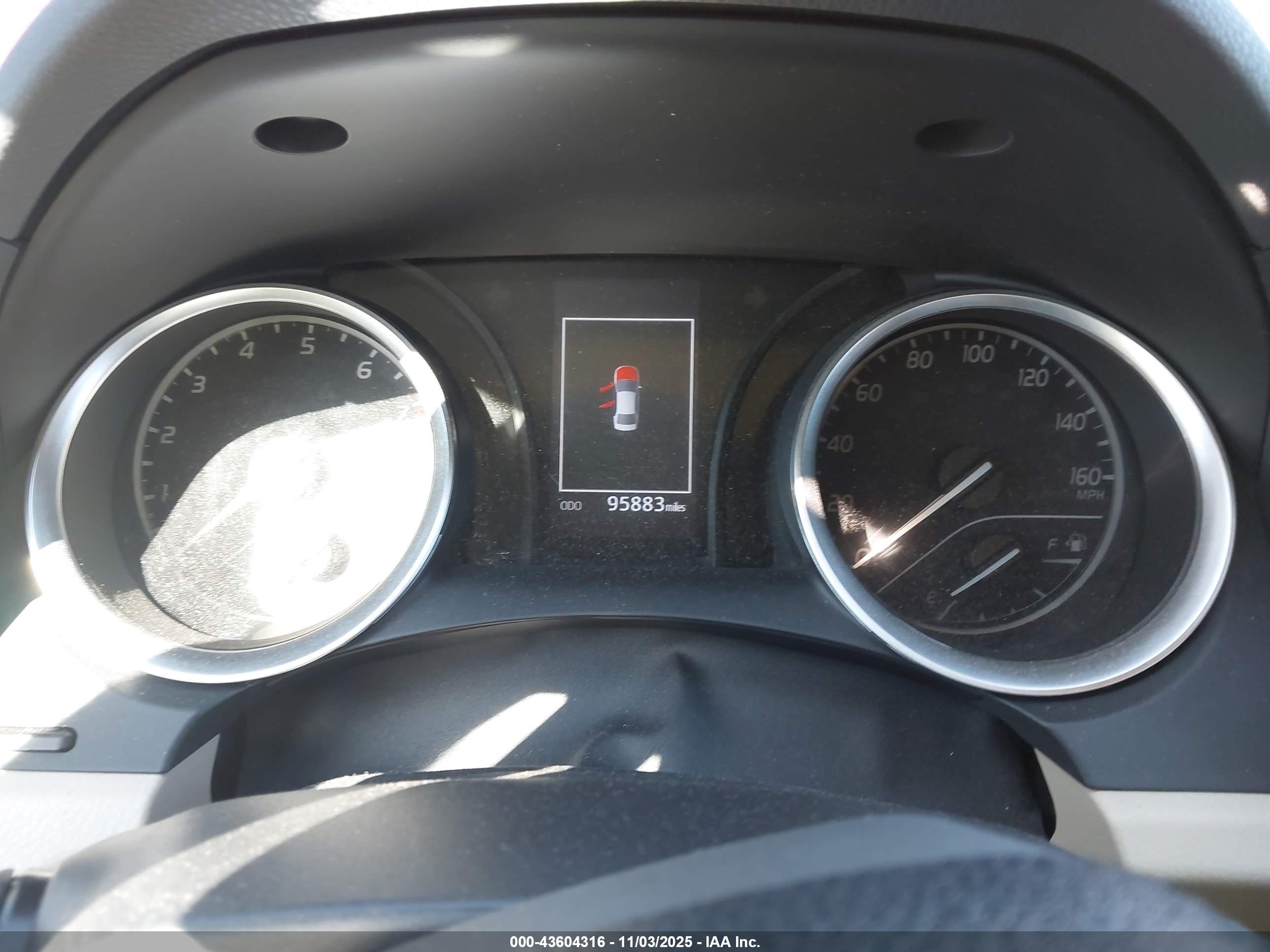 TOYOTA CAMRY image 7