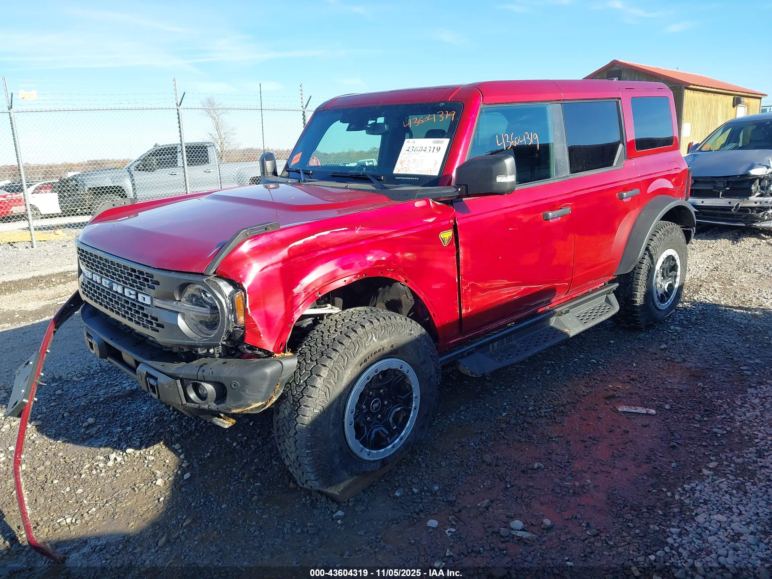 FORD BRONCO image 2