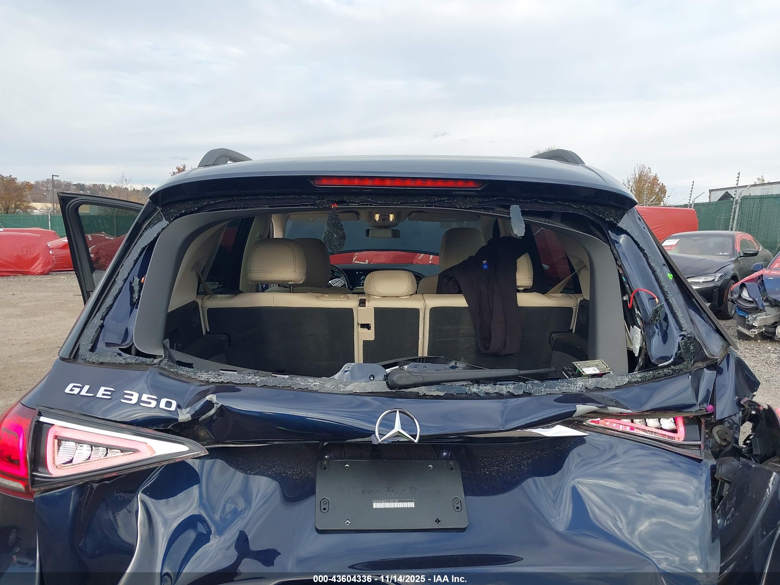 MERCEDES-BENZ GLE image 6