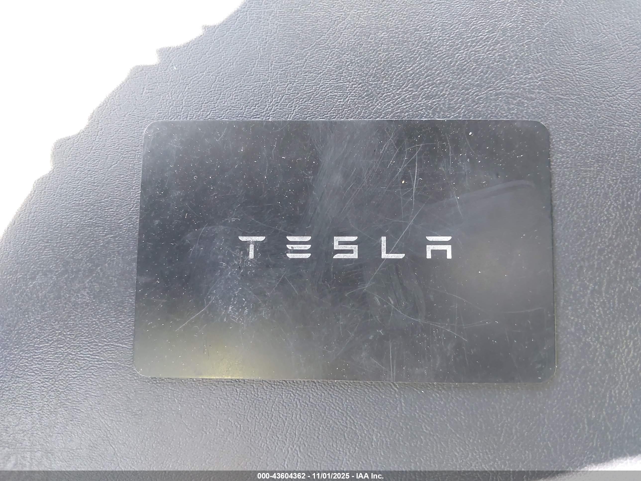 TESLA MODEL image 11