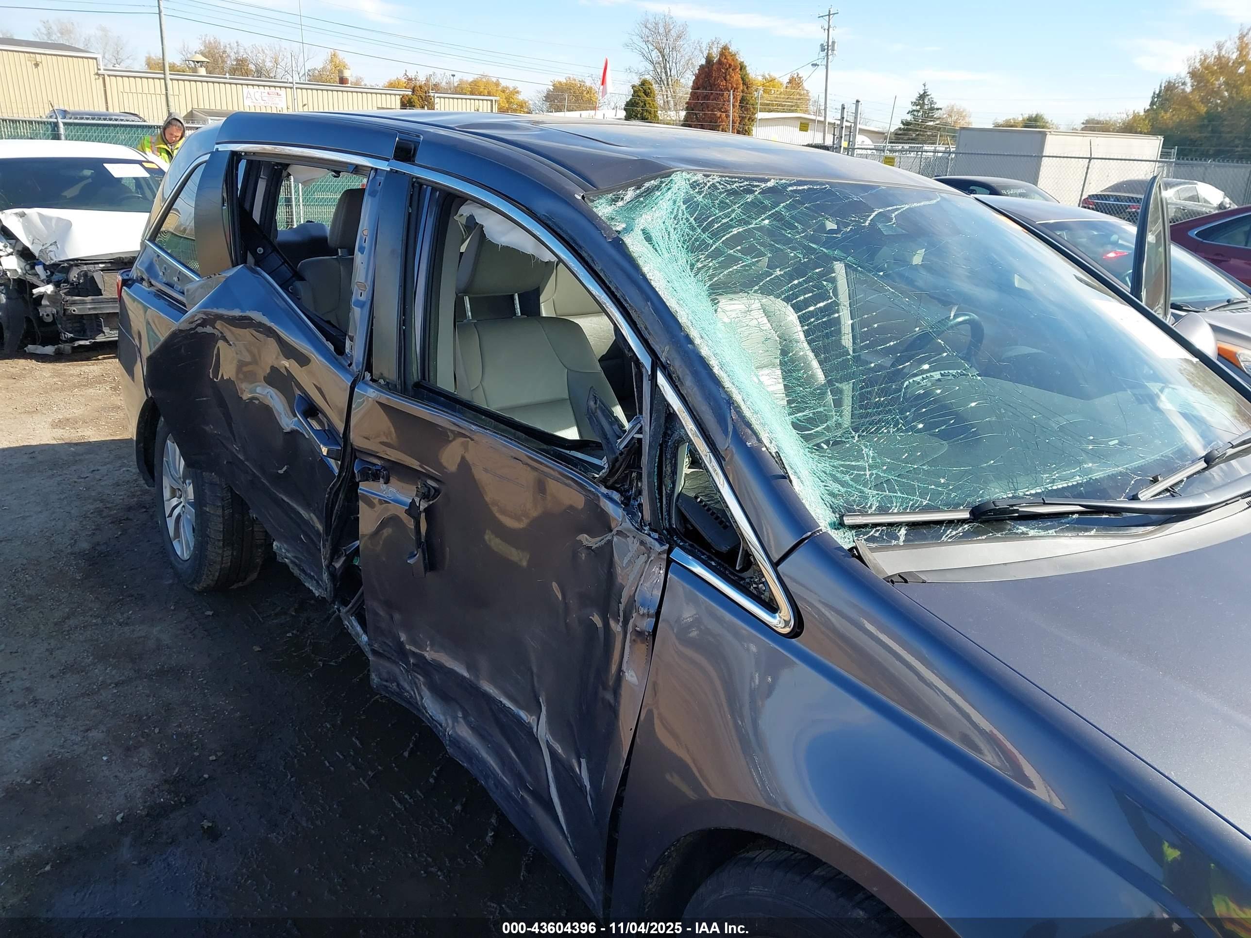 HONDA ODYSSEY image 6