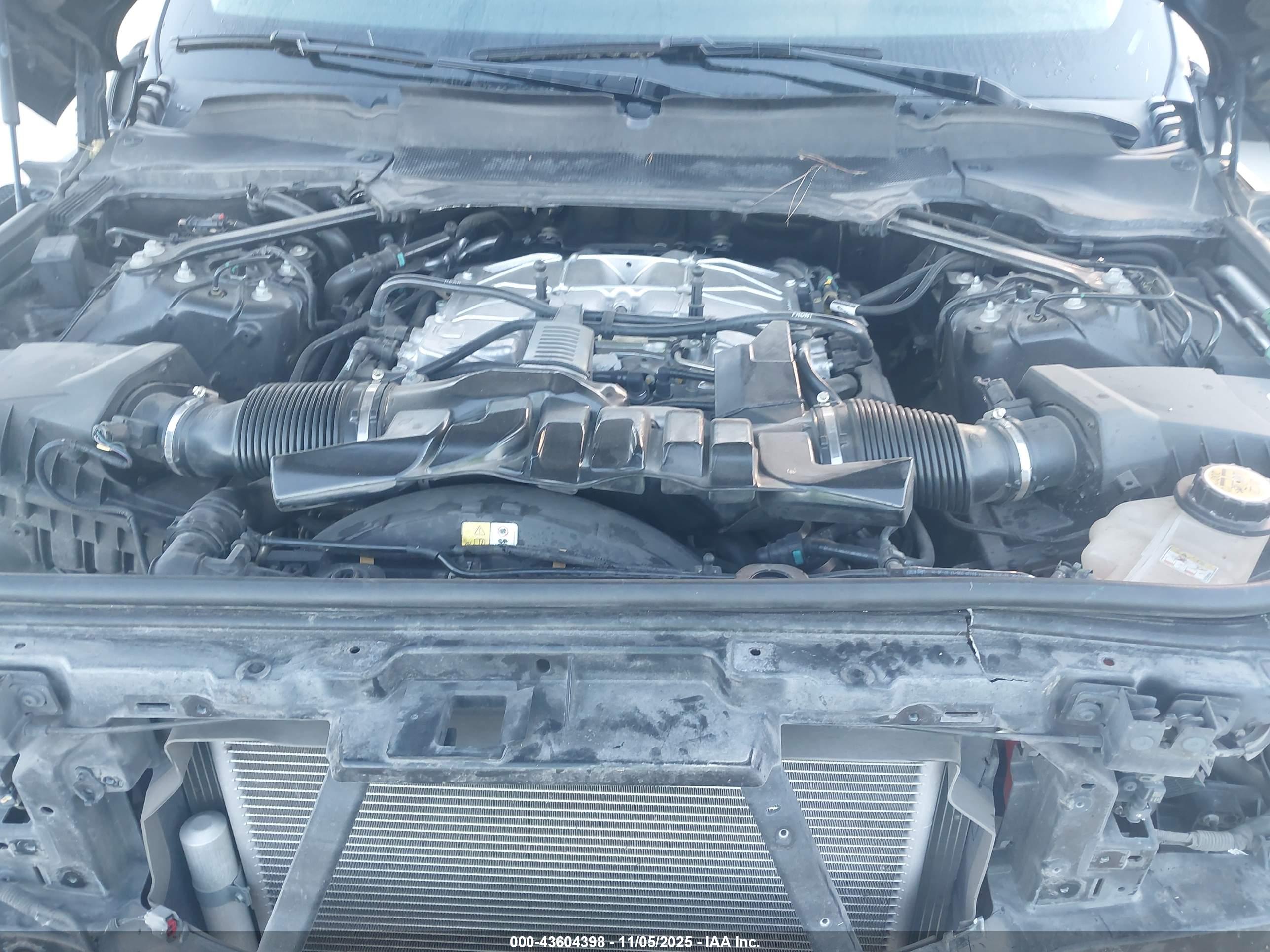 LAND ROVER image 10
