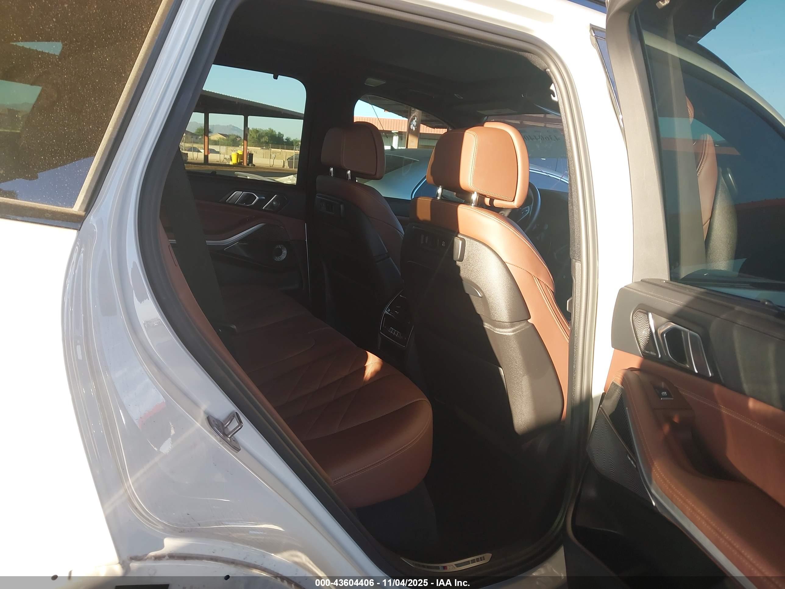 BMW X5 image 8