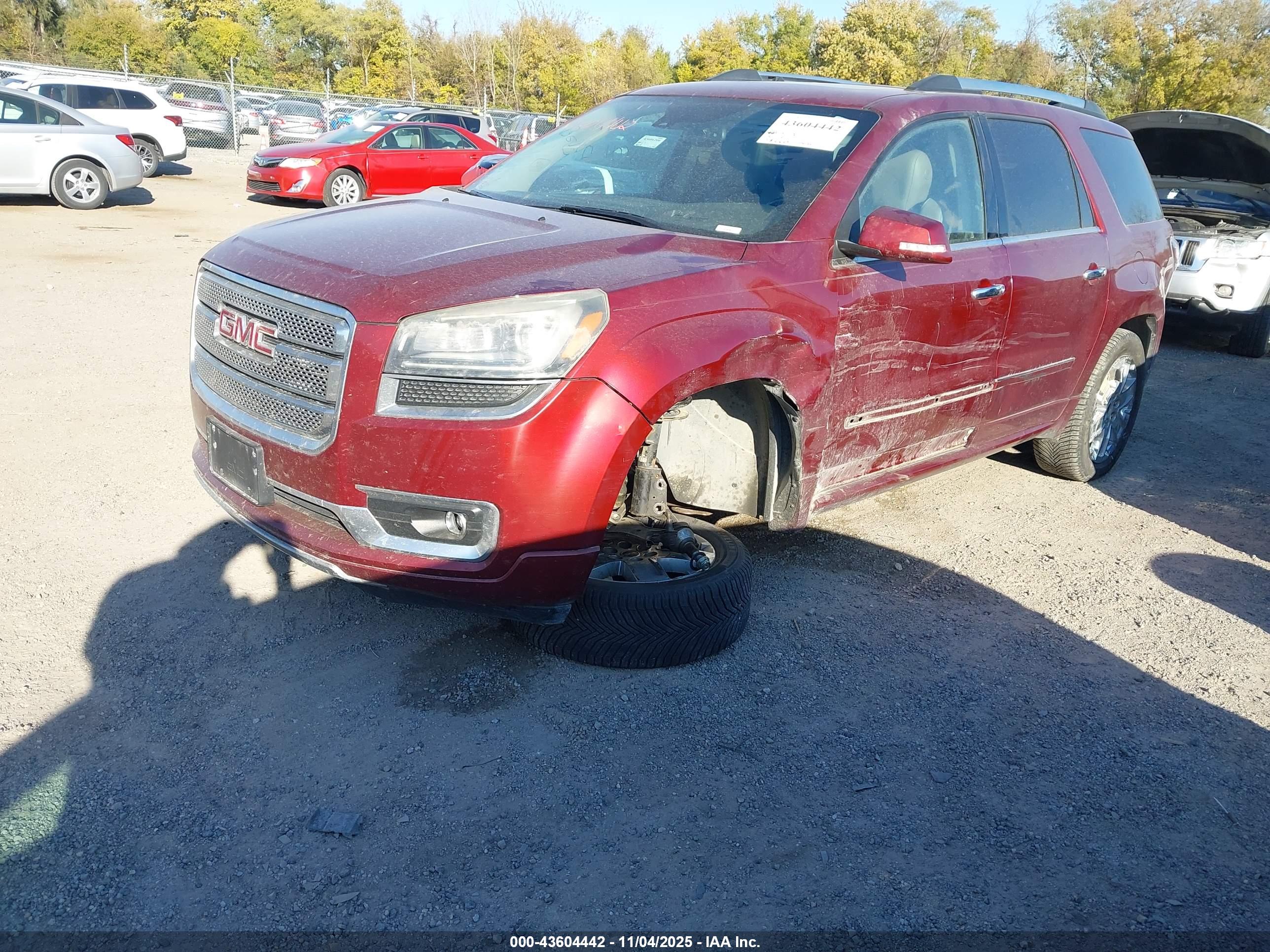 GMC ACADIA image 2