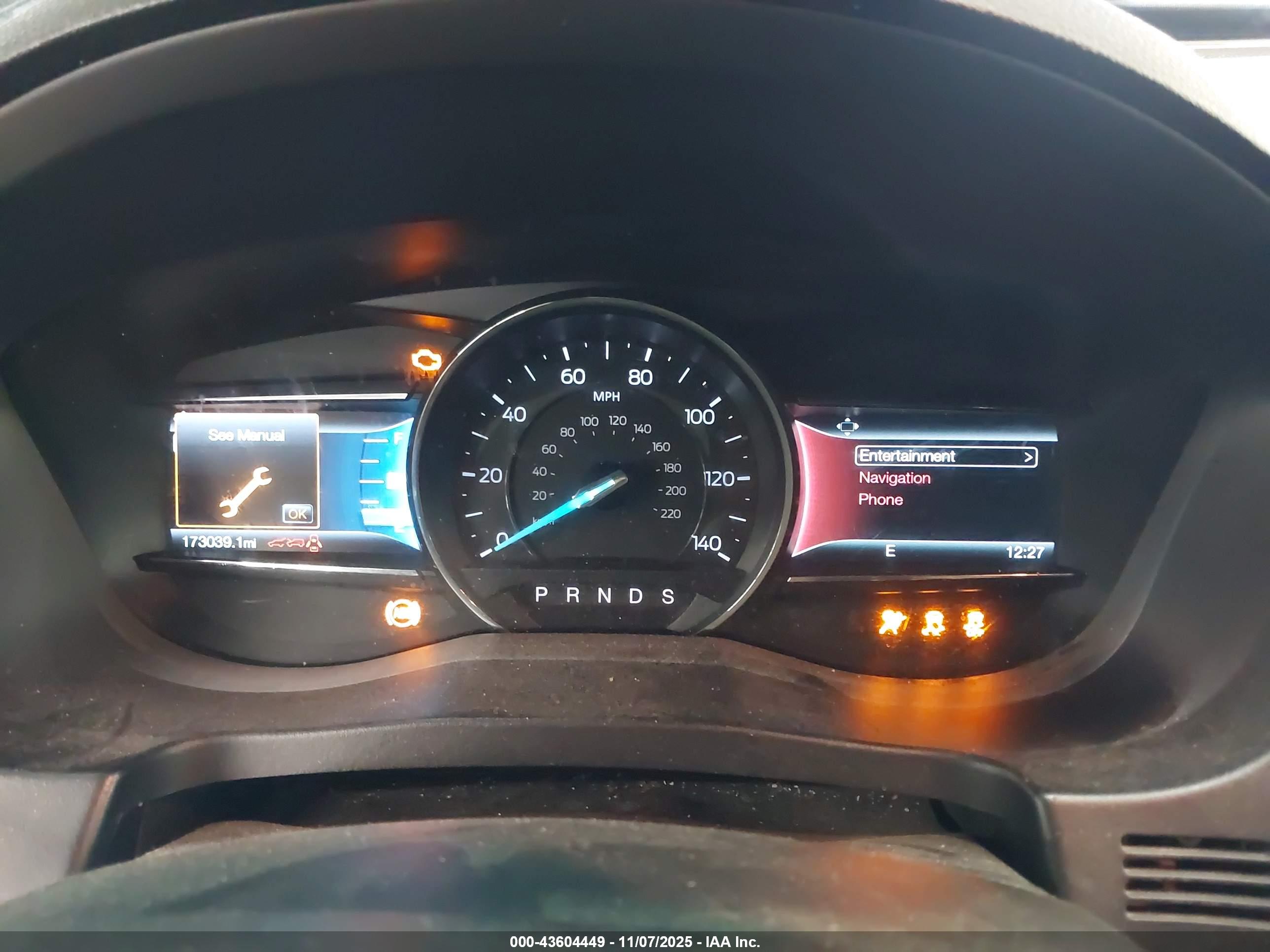 FORD EXPLORER image 7
