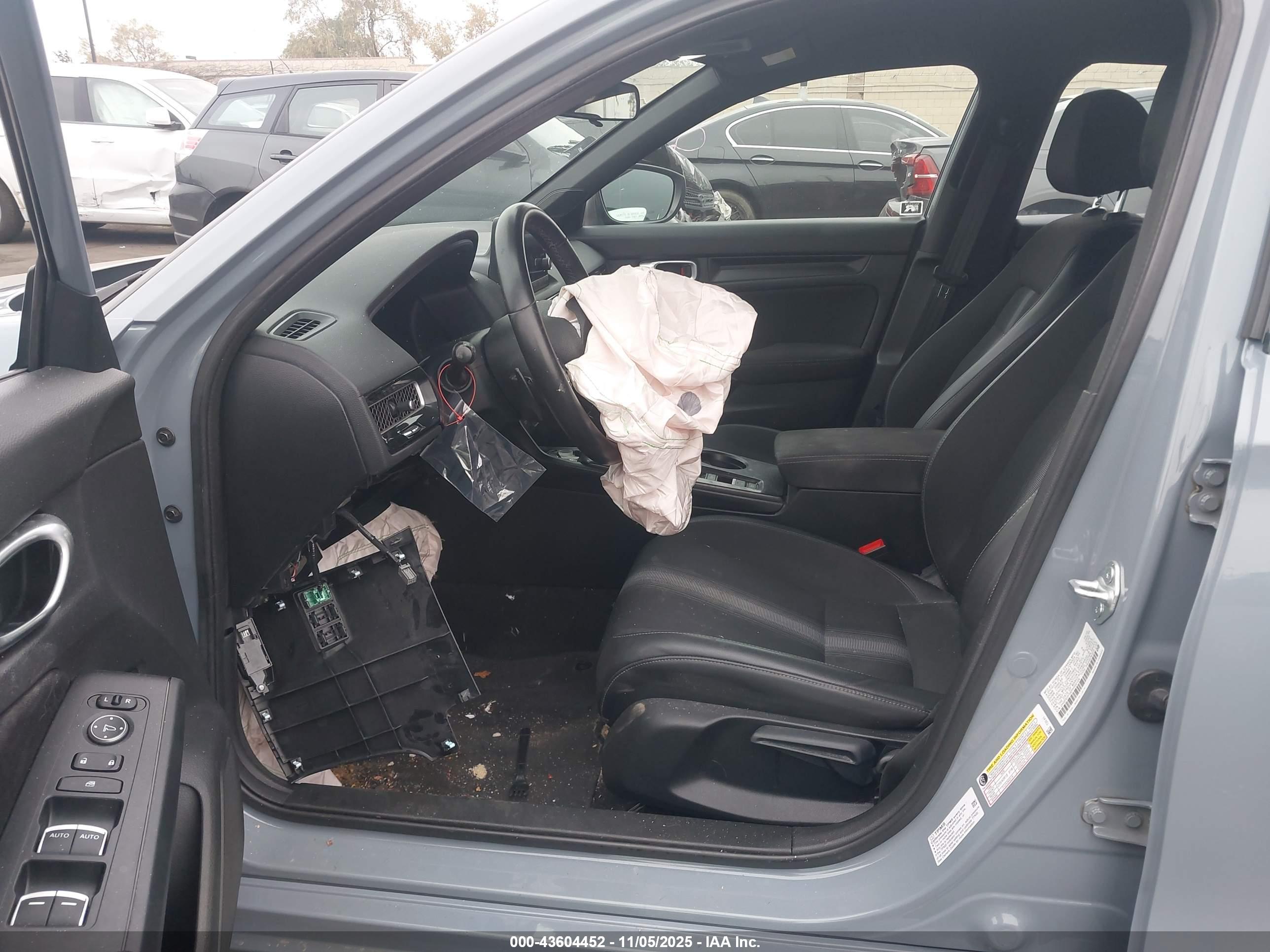 HONDA CIVIC image 5