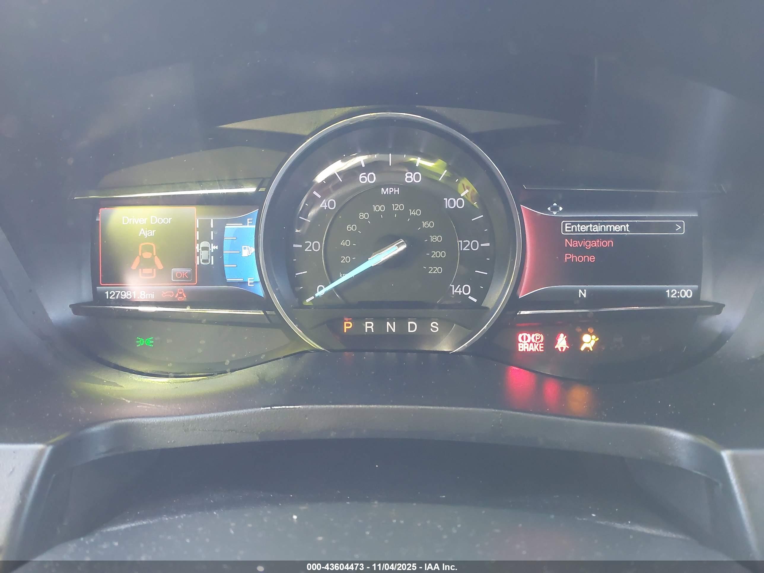 FORD EXPLORER image 7
