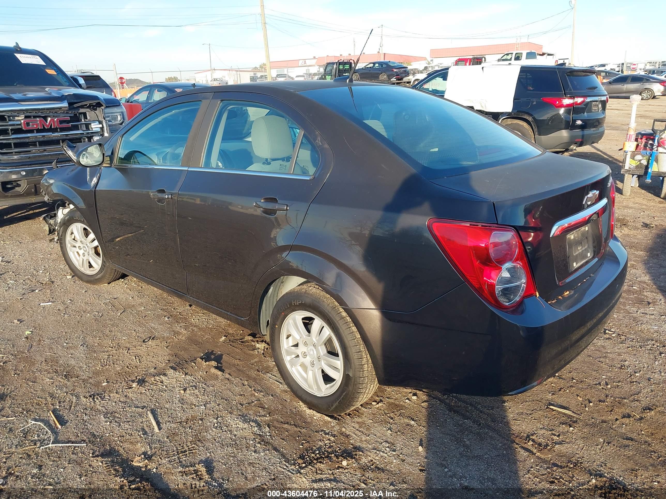 CHEVROLET SONIC image 3