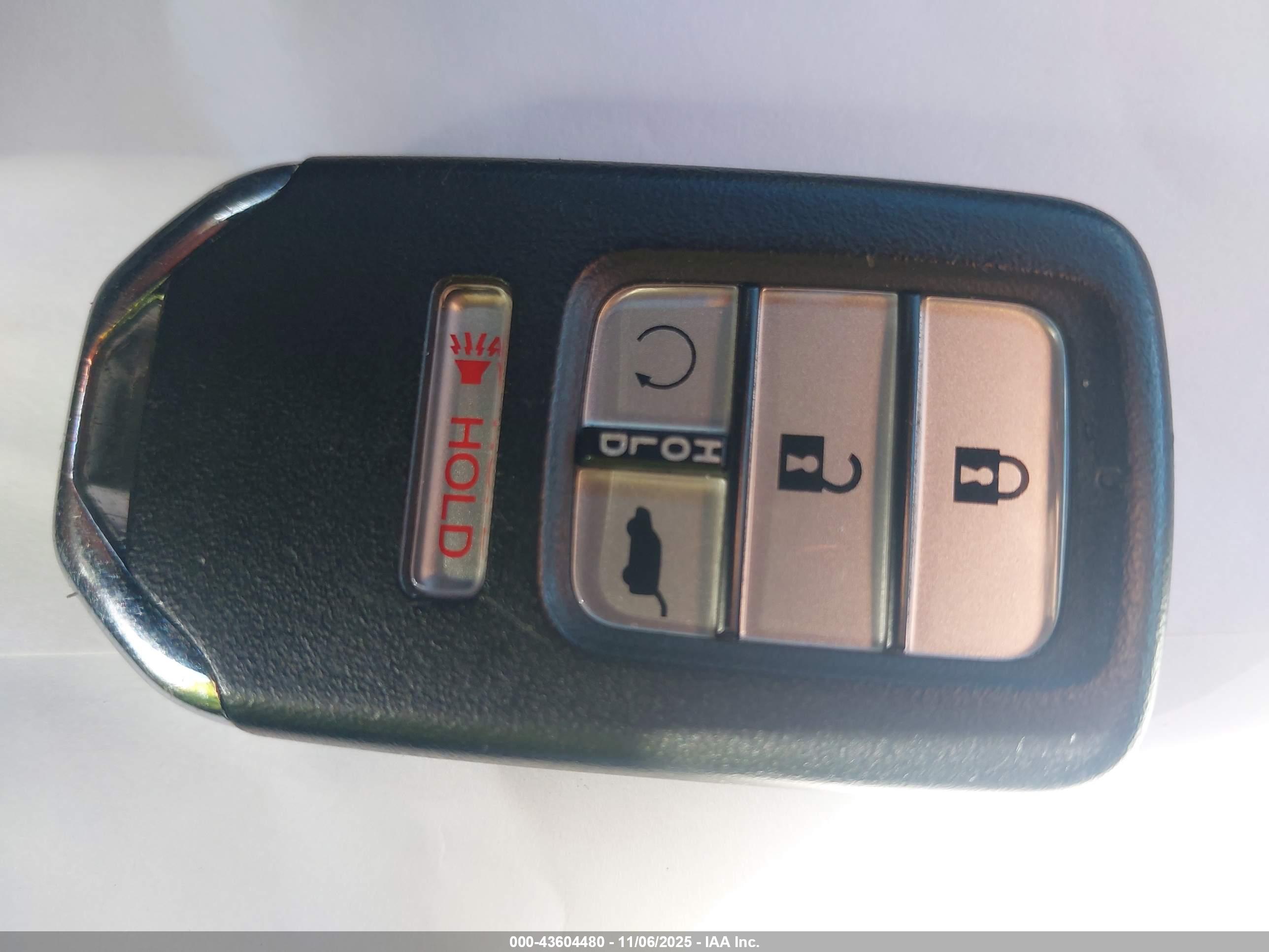 HONDA CR-V image 11