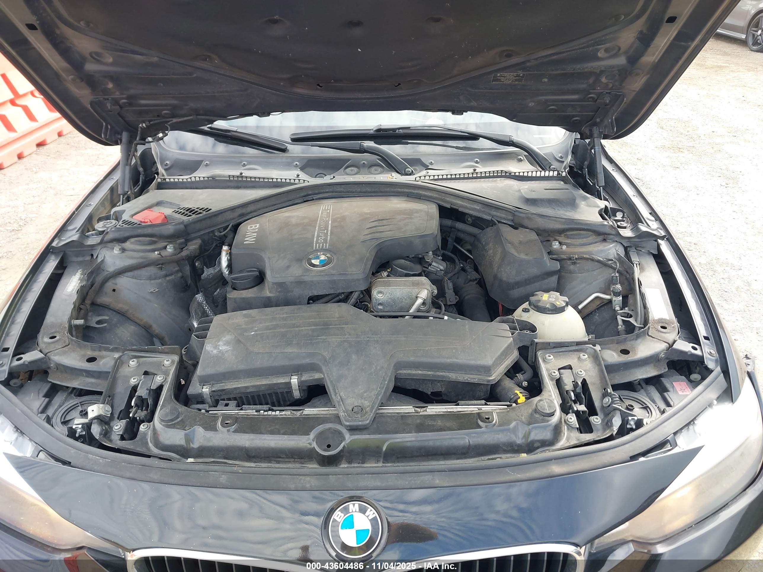BMW 328I image 10