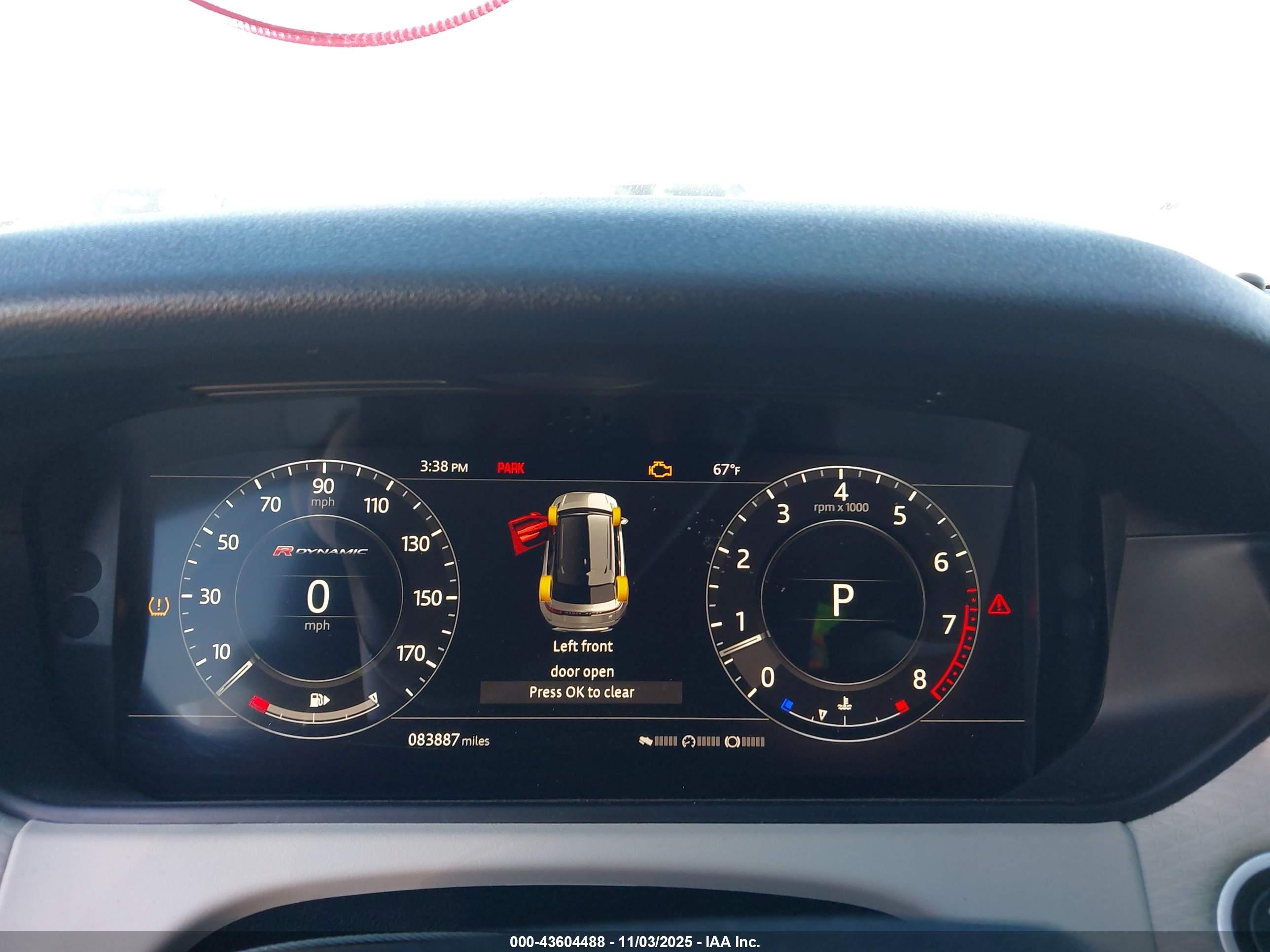 LAND ROVER image 7