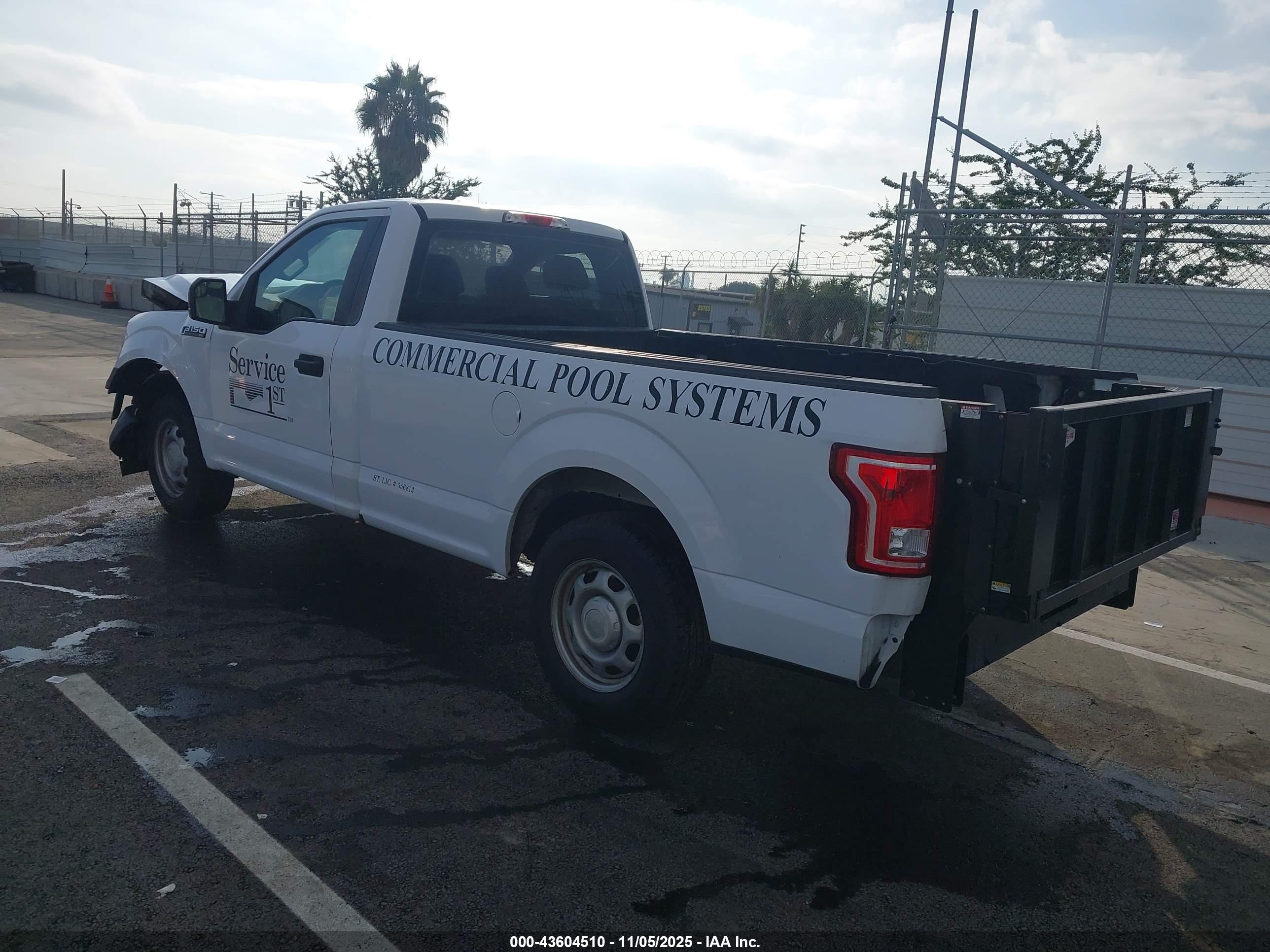 FORD F-150 image 3