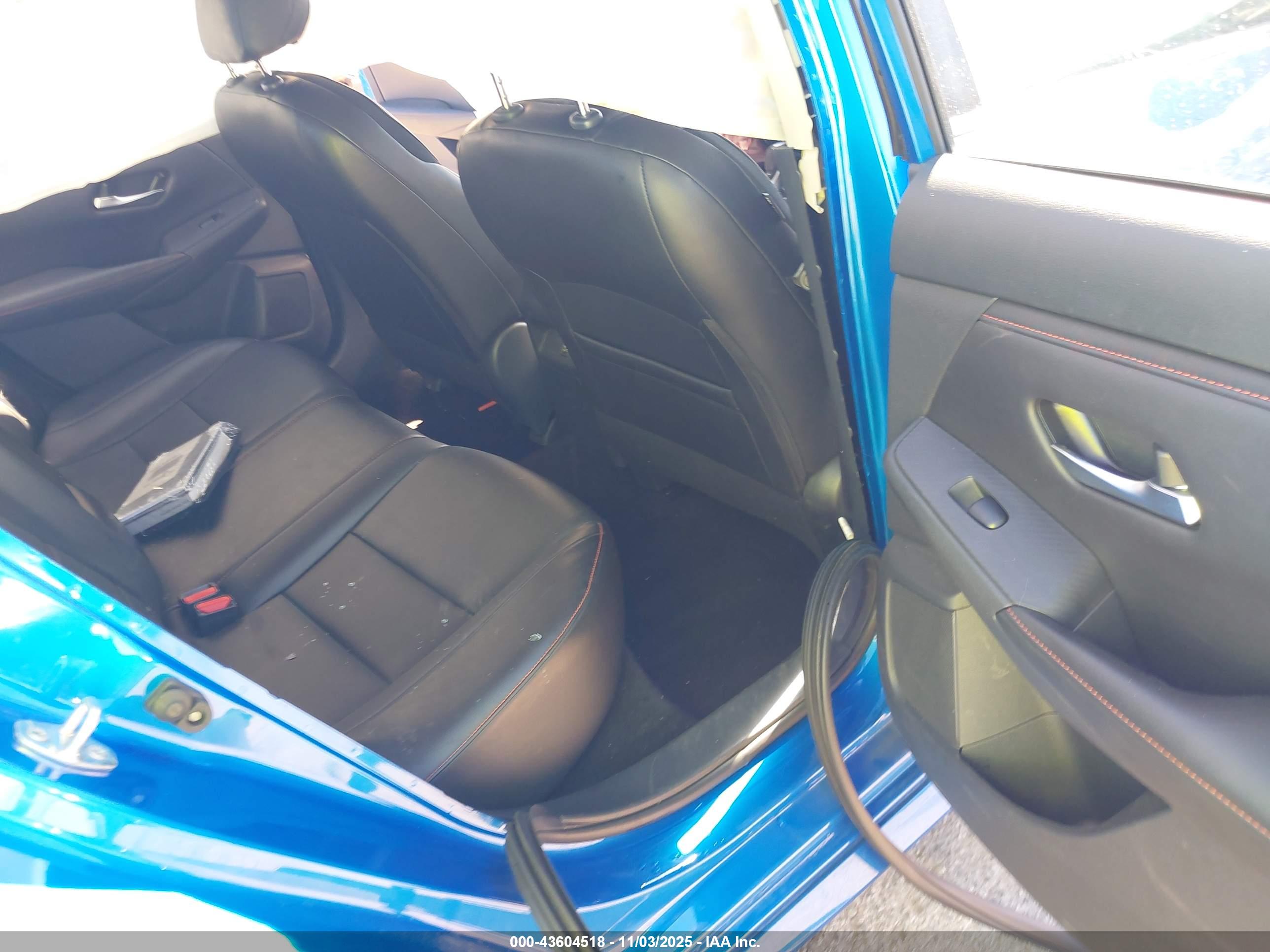 NISSAN SENTRA image 8