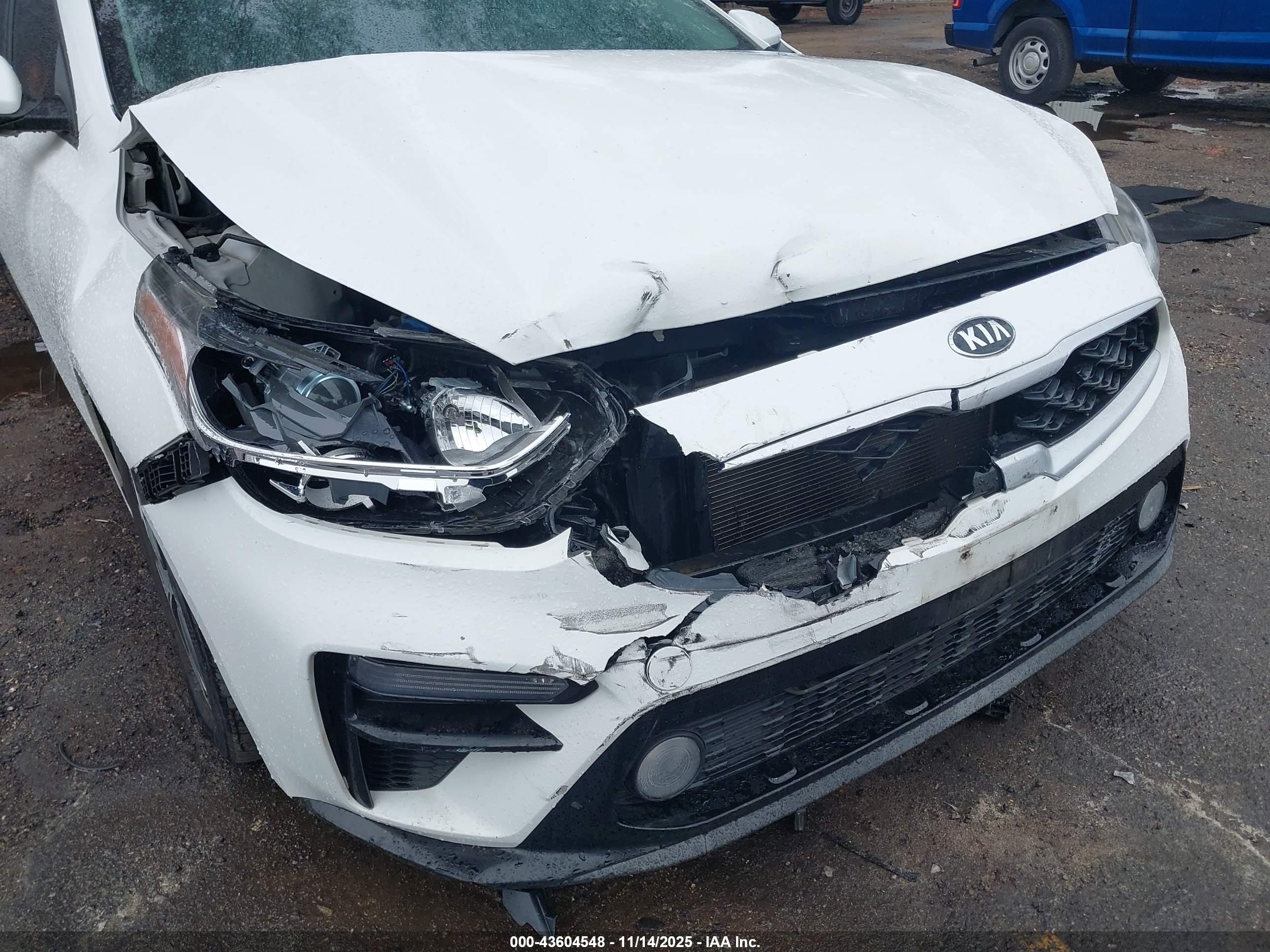 KIA FORTE image 6