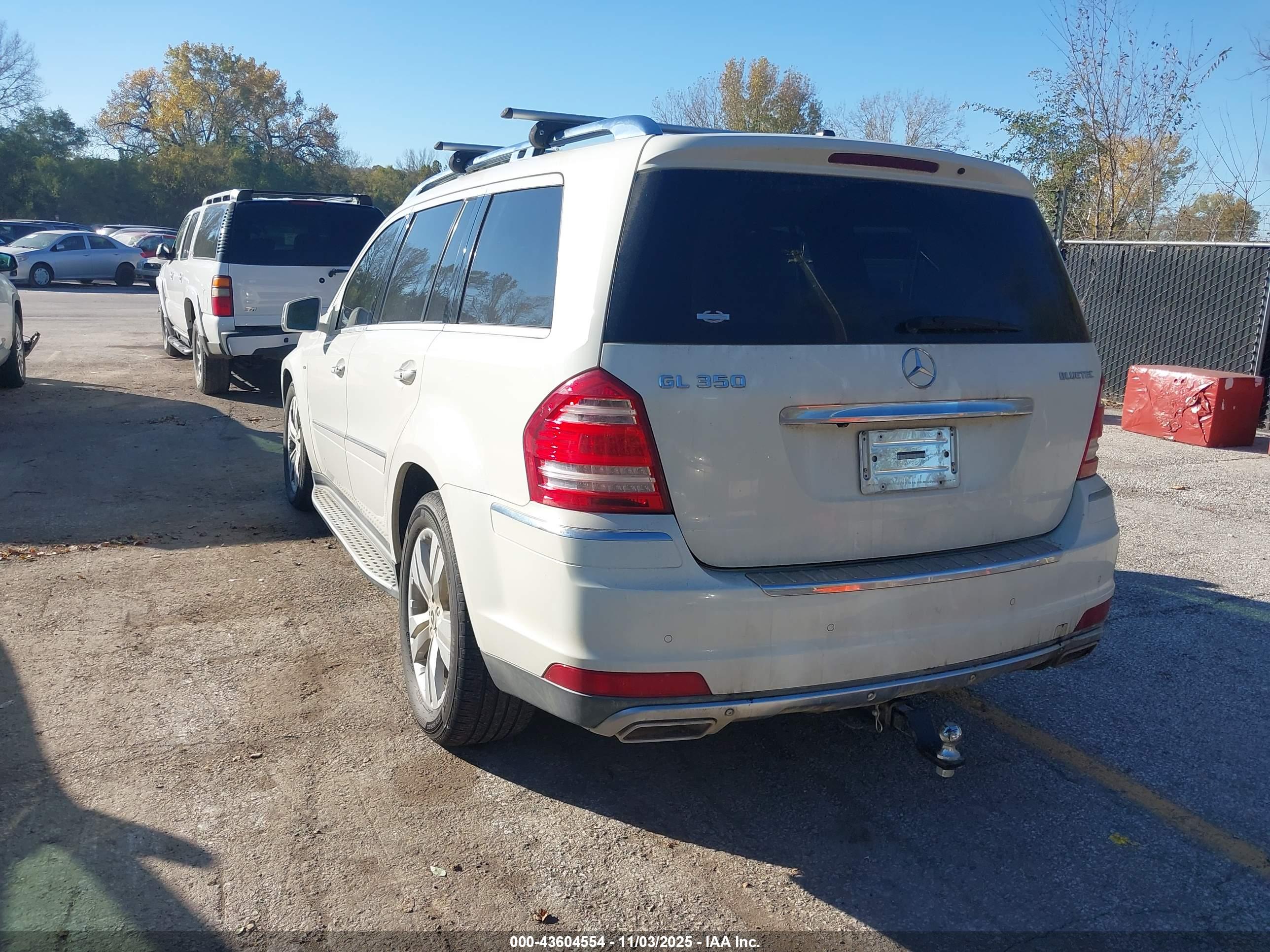 MERCEDES-BENZ GL image 3