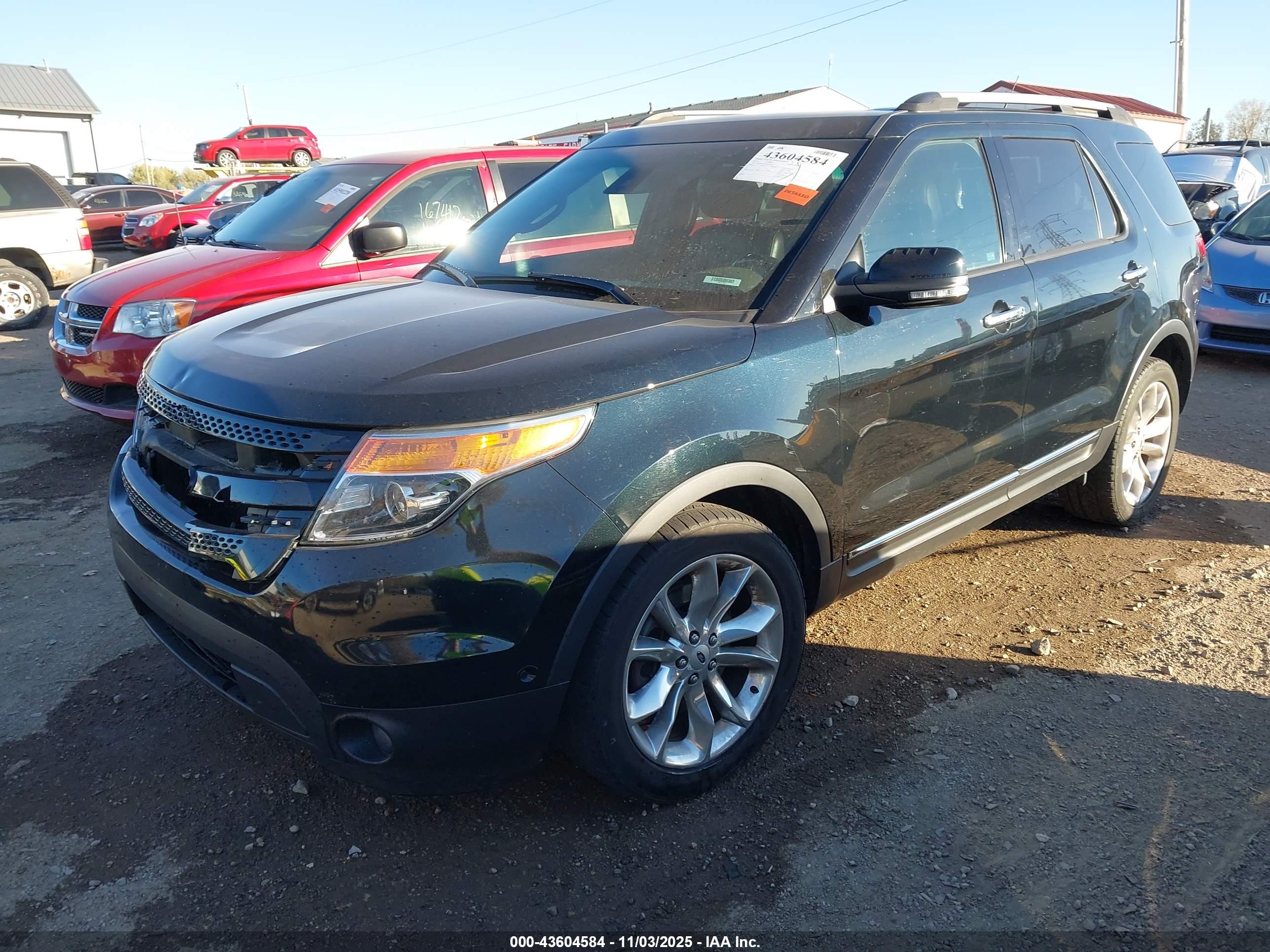 FORD EXPLORER image 2