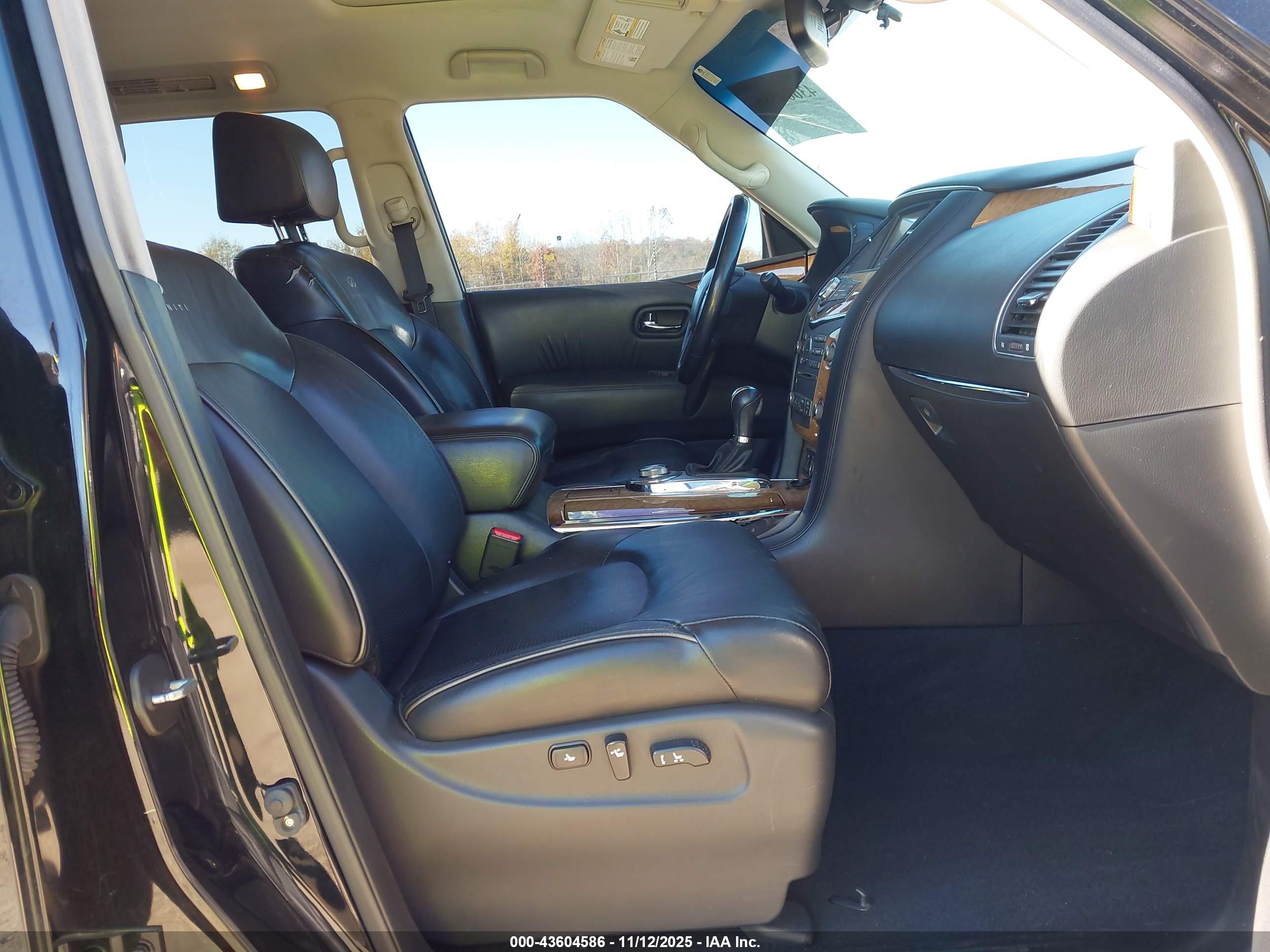 INFINITI QX80 image 5
