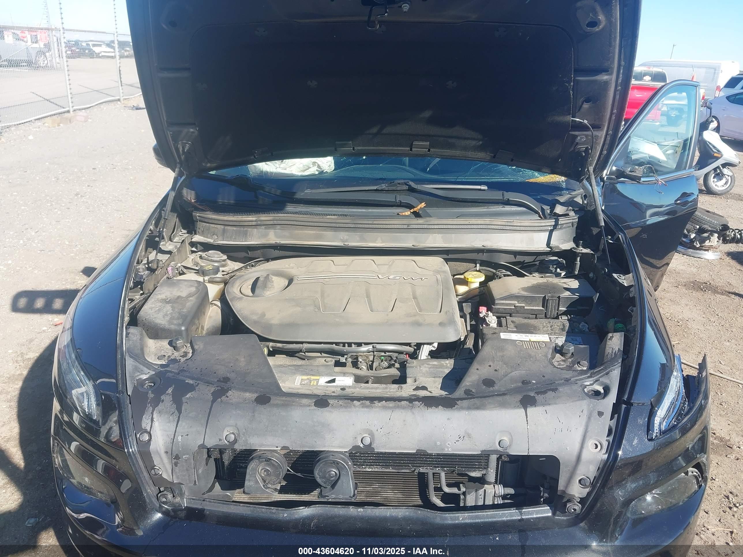 JEEP CHEROKEE image 10